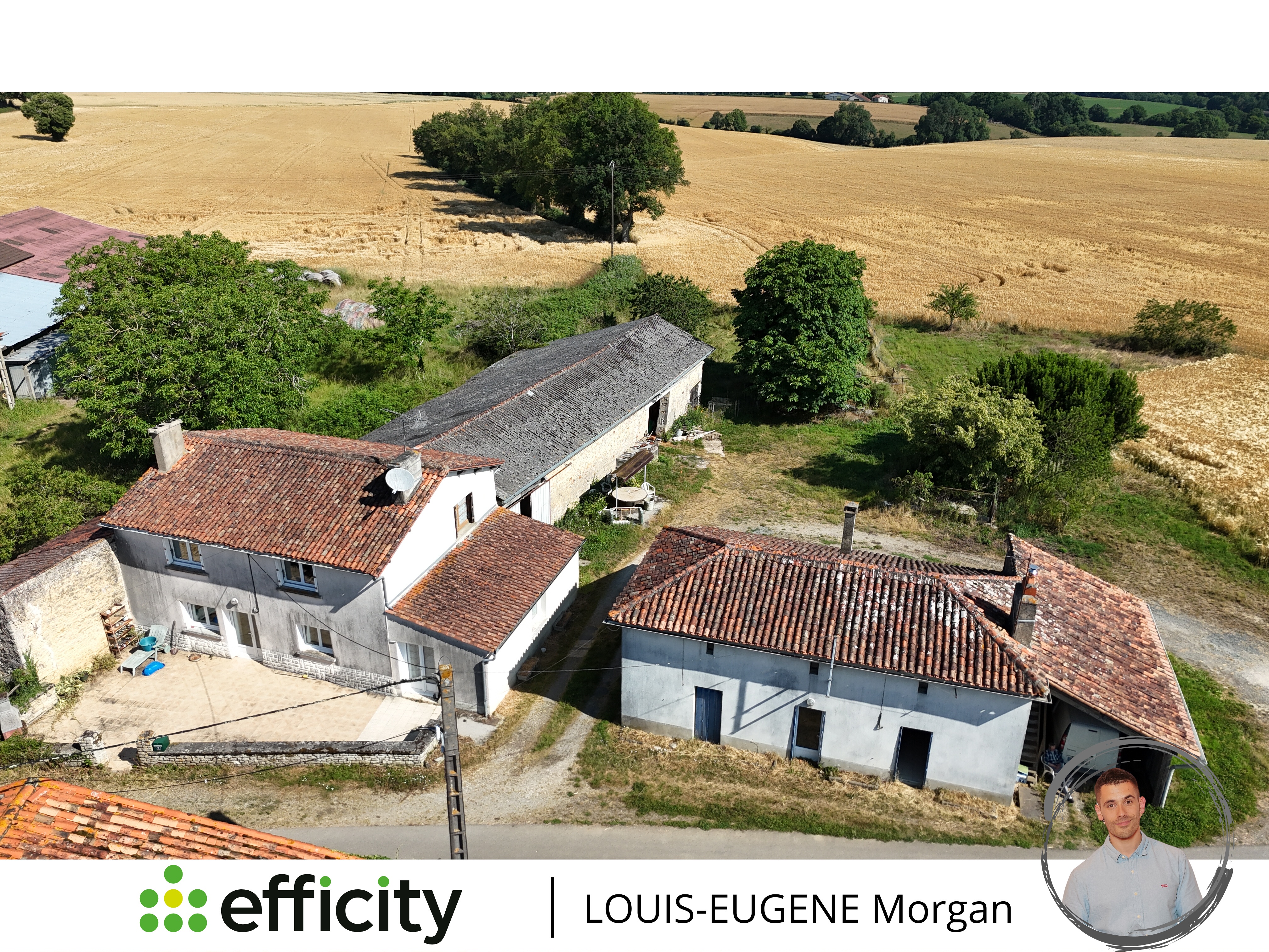 Maison 6 pièces 189 m² · à Charroux · 189 m² · 86 500 €