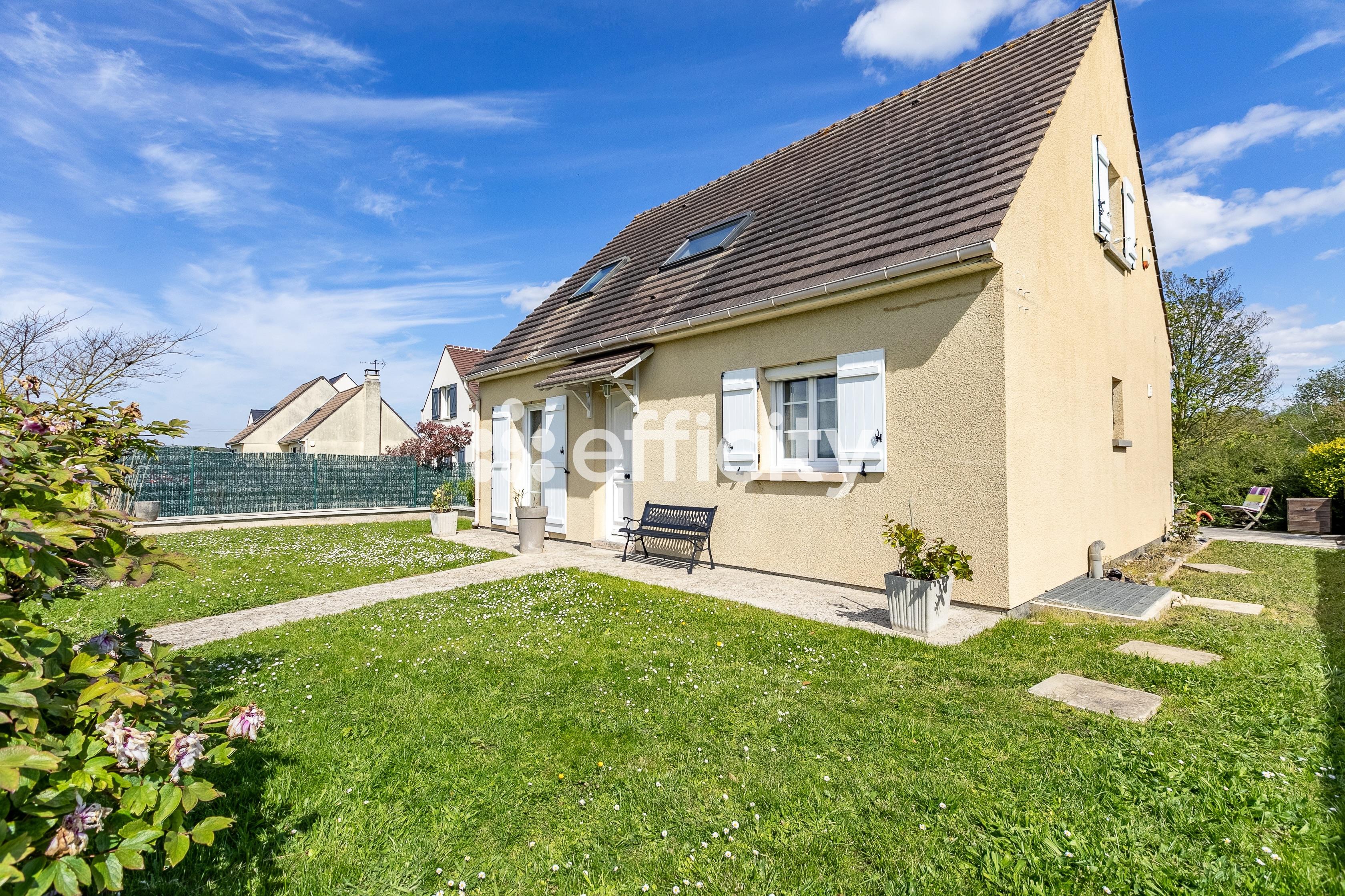 Maison 6 pièces 110 m² · à Auger-Saint-Vincent · 110 m² · 315 000 €