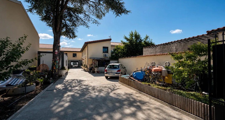 maison 9 pièces - 263m2 à Villeurbanne (69100)
