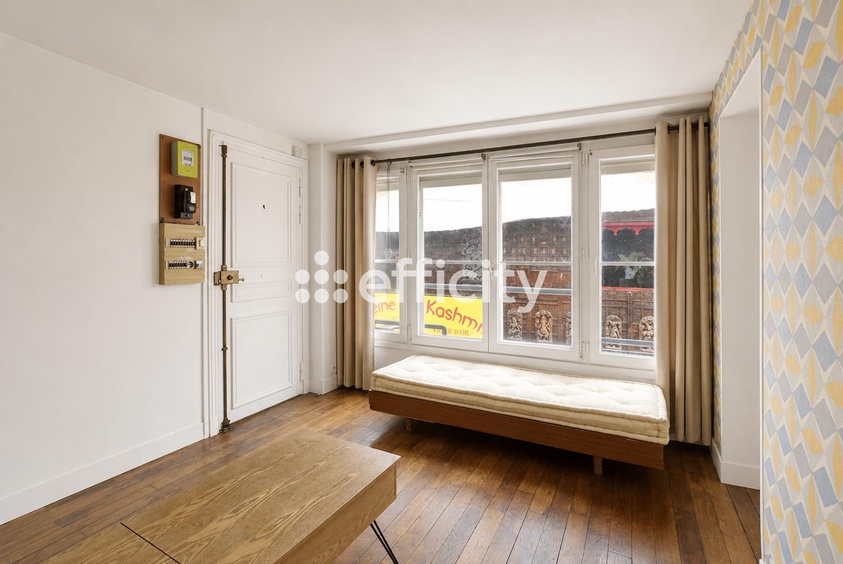 appartement 2 pièces - 27,24m2 à Paris (75010)