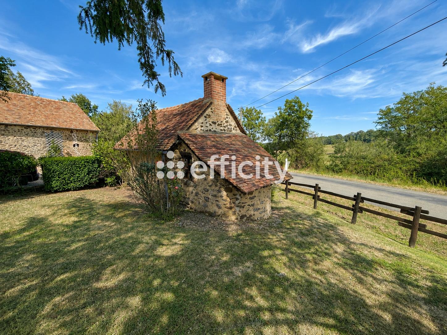 Maison 4 pièces 135 m² · à Saint-Aubin-de-Locquenay · 135 m² · 399 000 €