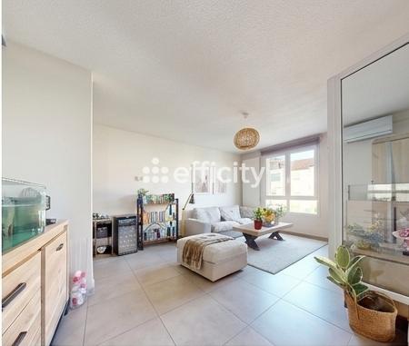 Appartement 4 pièces 89 m² · à Saint-Priest · 89 m² · 279 000 €