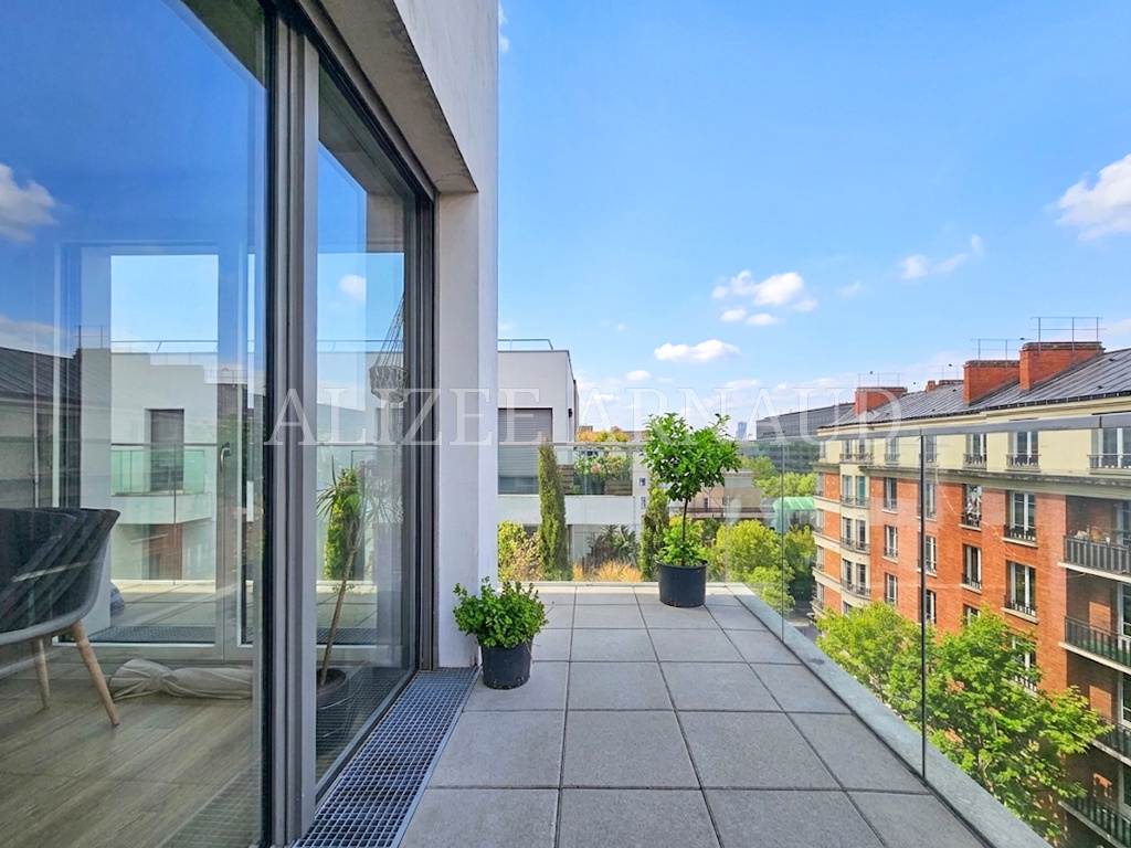 Appartement 4 pièces 90 m² · à Asnières-sur-Seine · 90 m² · 570 000 €