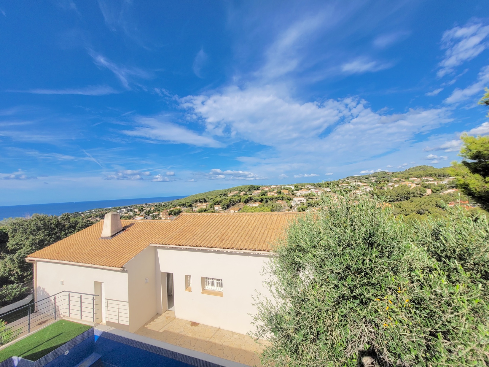 maison 5 pièces - 147m2 à Bandol (83150)