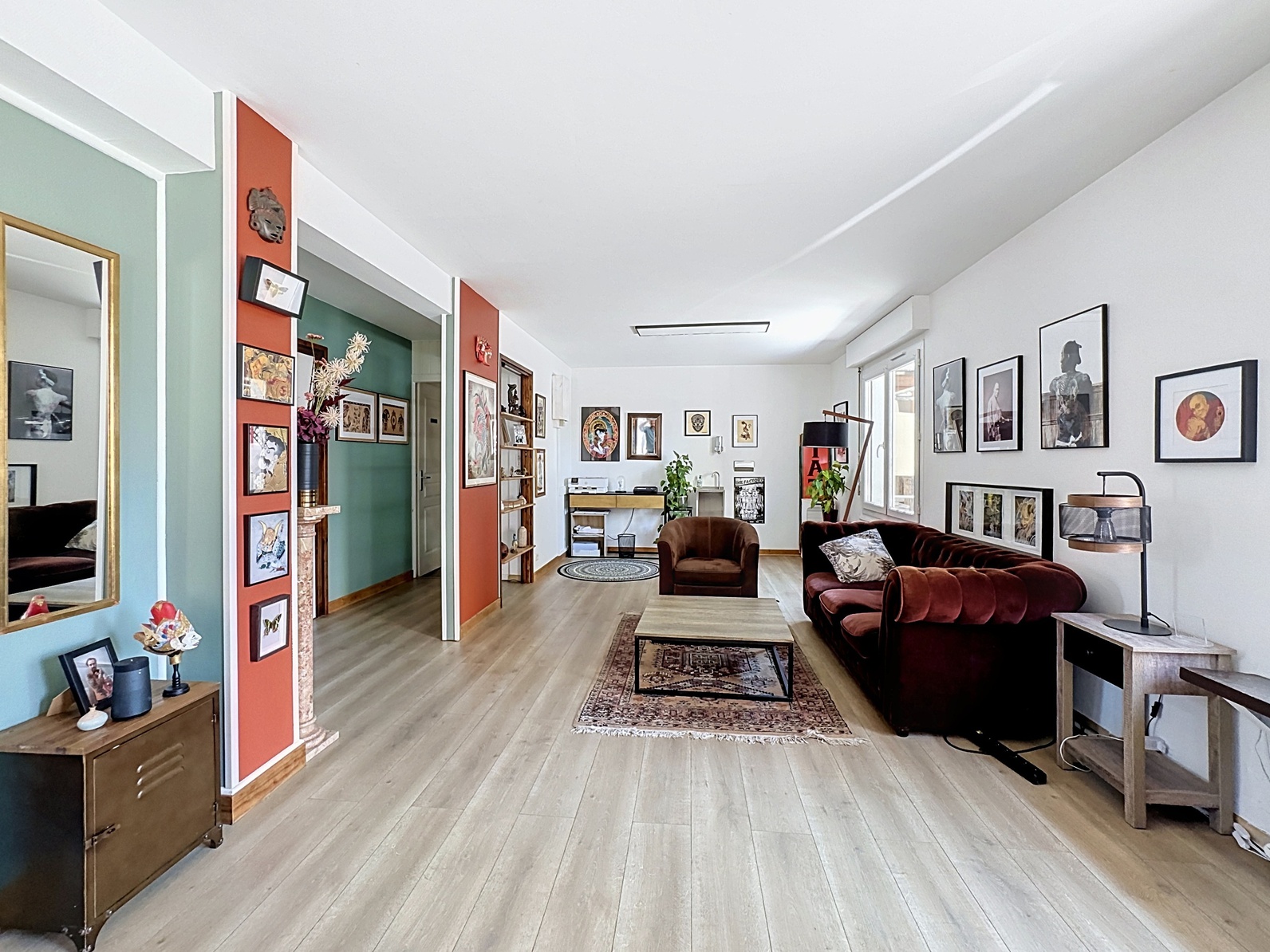 local commercial 2 pièces - 52m2 à Bonne (74380)