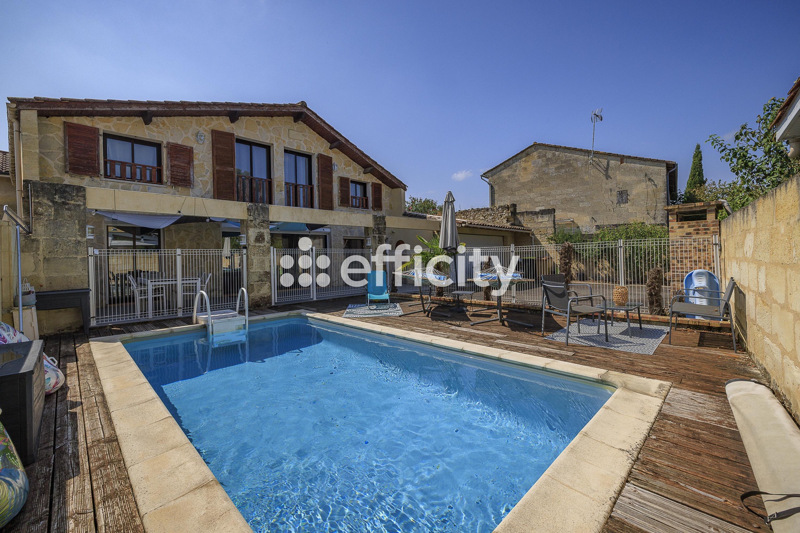 maison 7 pièces - 155m2 à Abzac (33230)