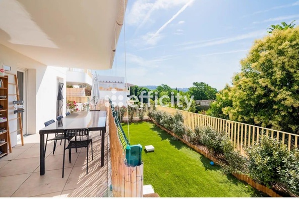 appartement 3 pièces - 65m2 à Marseille (13016)