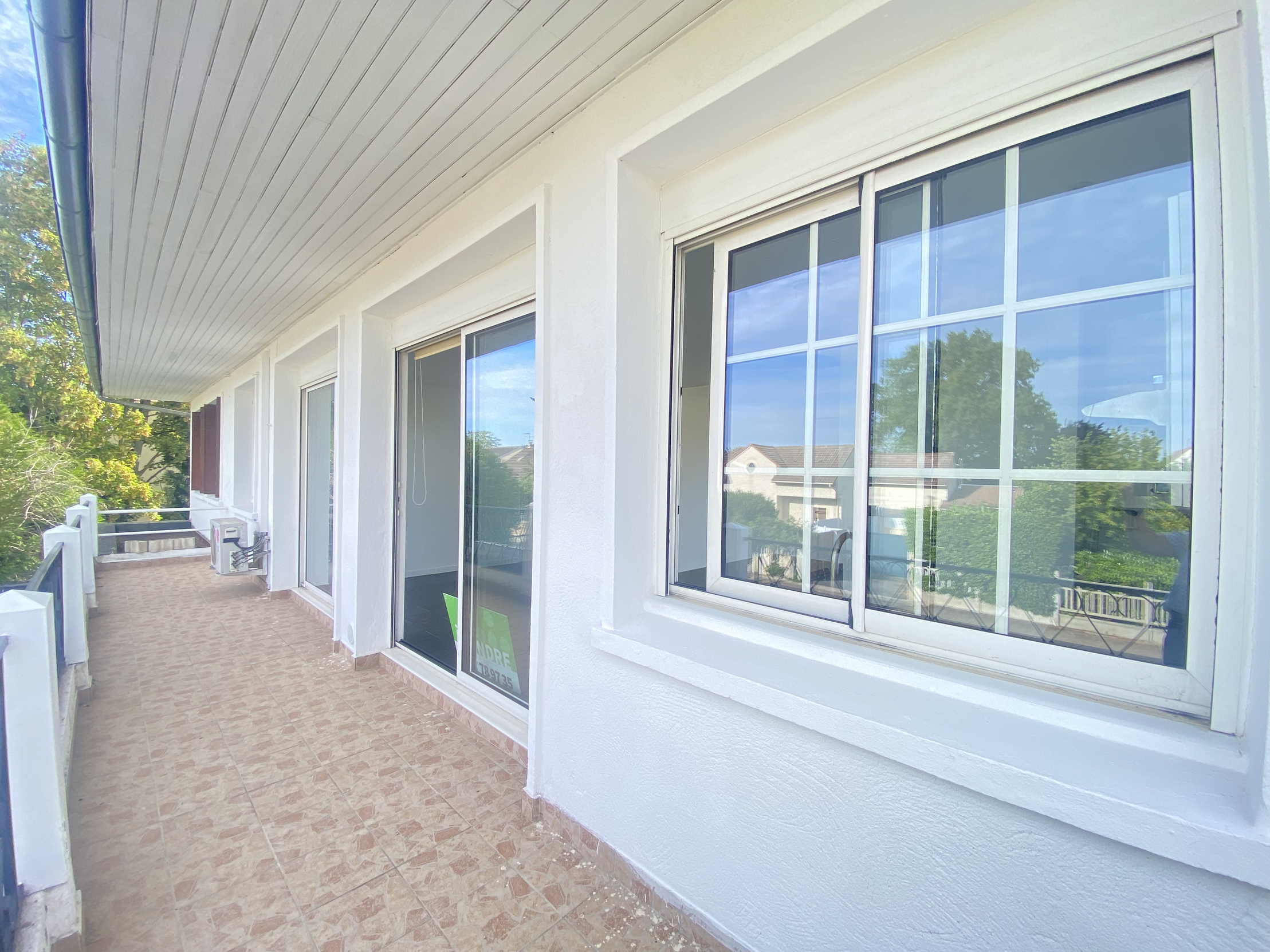 appartement 2 pièces - 37m2 à Magny-les-Hameaux (78114)