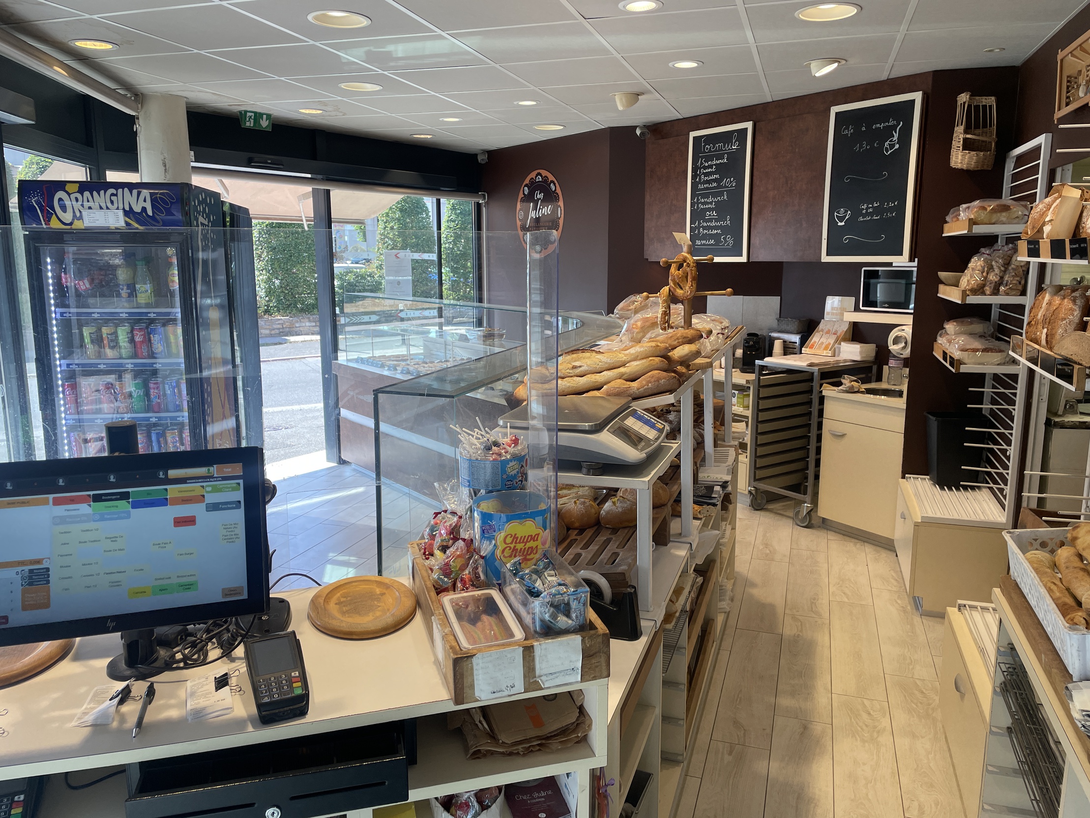 local-commercial 3 pièces - 143m2 à Couëron (44220)