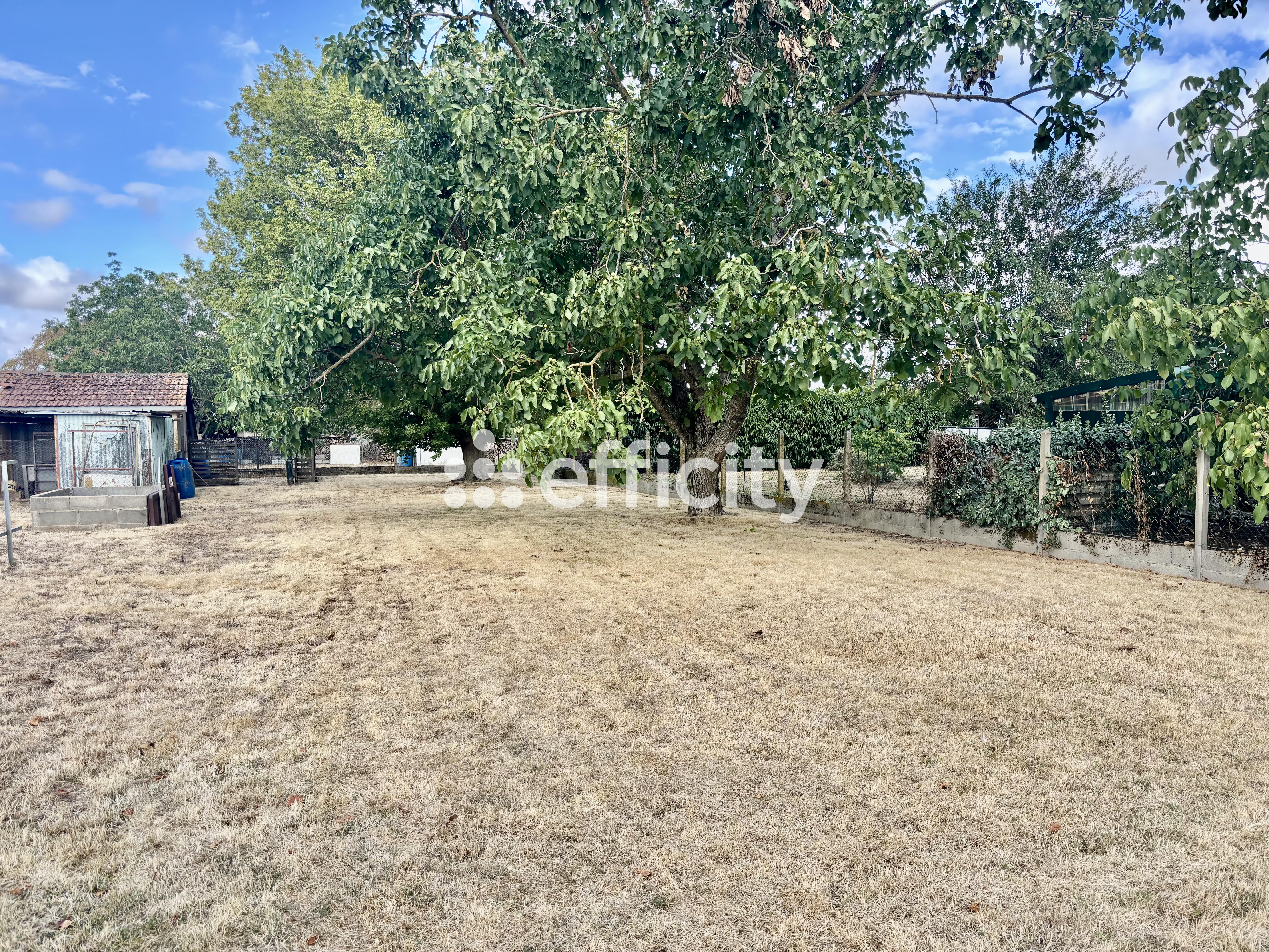 Maison 5 pièces 91 m² · à Civray · 91 m² · 115 000 €
