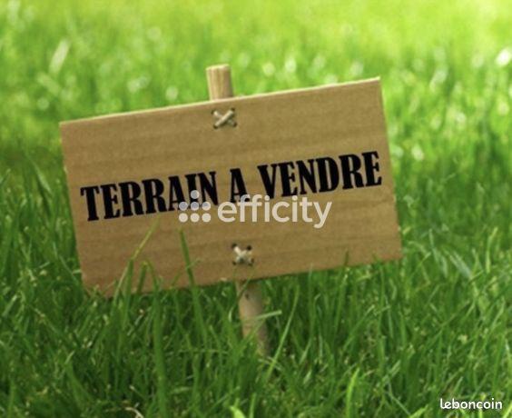 Terrain - 445 m² · à Vedène · 126 500 €