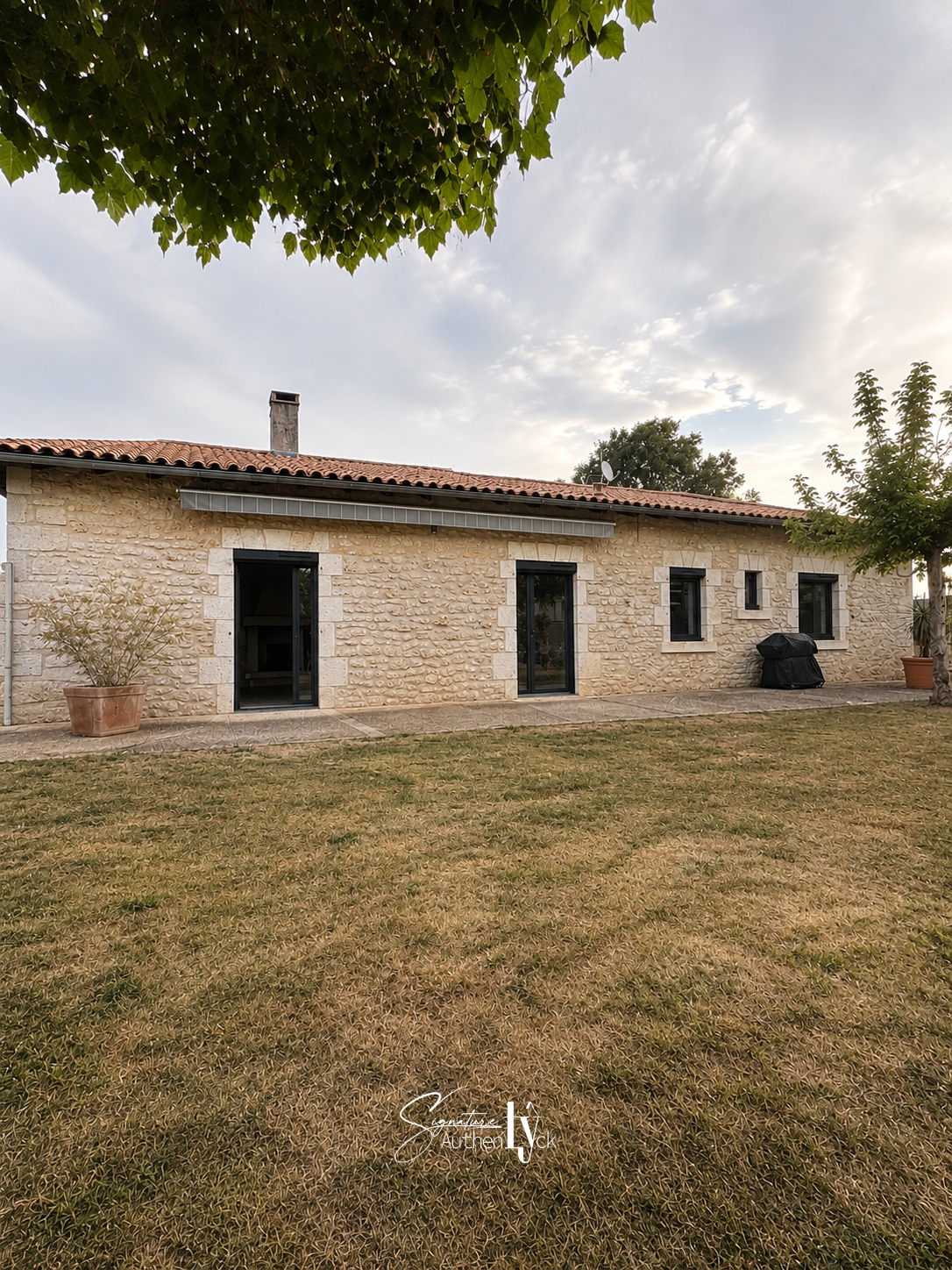 Maison 7 pièces 182 m² · à Brantôme en Périgord · 182 m² · 338 700 €