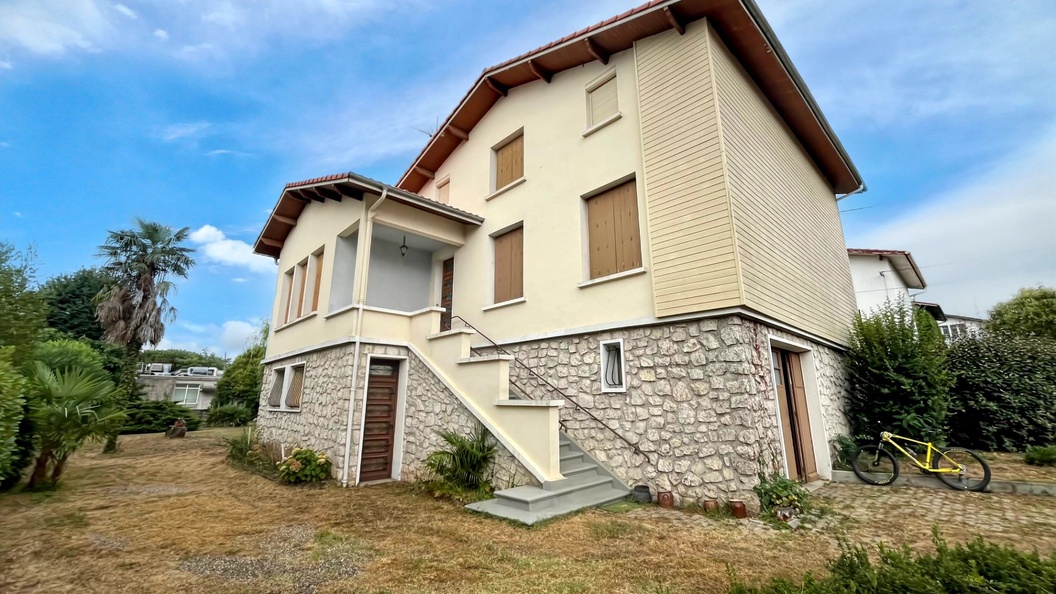 maison 8 pièces - 170m2 à Nérac (47600)