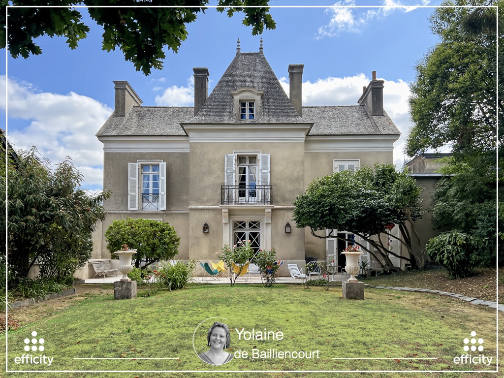 Maison 10 pièces 262 m² · à Vitré · 262 m² · 786 600 €