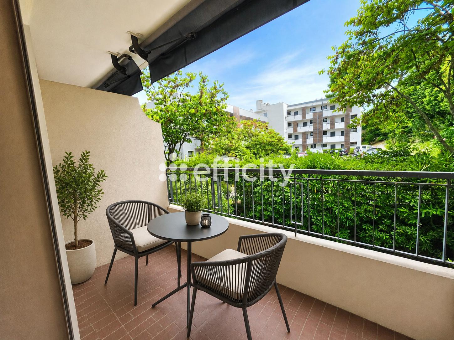 Appartement 1 pièce 30 m² · à Cannes · 30 m² · 198 000 €