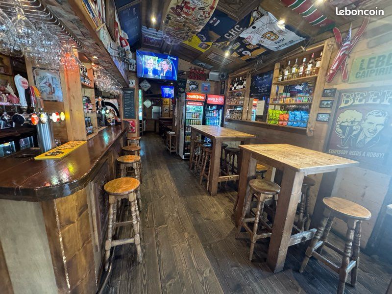Fonds De Commerce - 100 m² · à Chamonix-Mont-Blanc · 100 m² · 499 000 €
