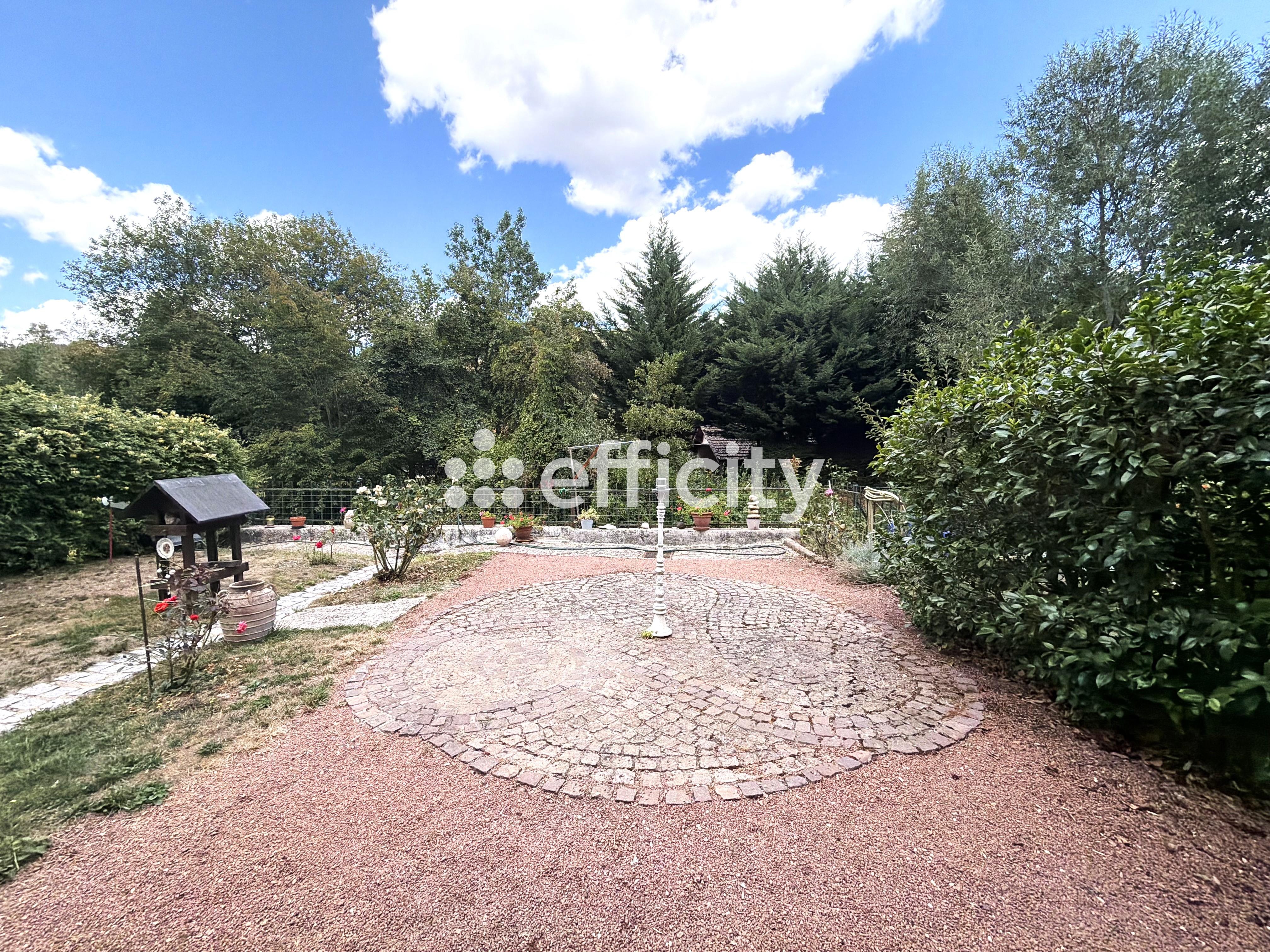 Maison 6 pièces 100 m² · à Beaujeu · 100 m² · 150 000 €