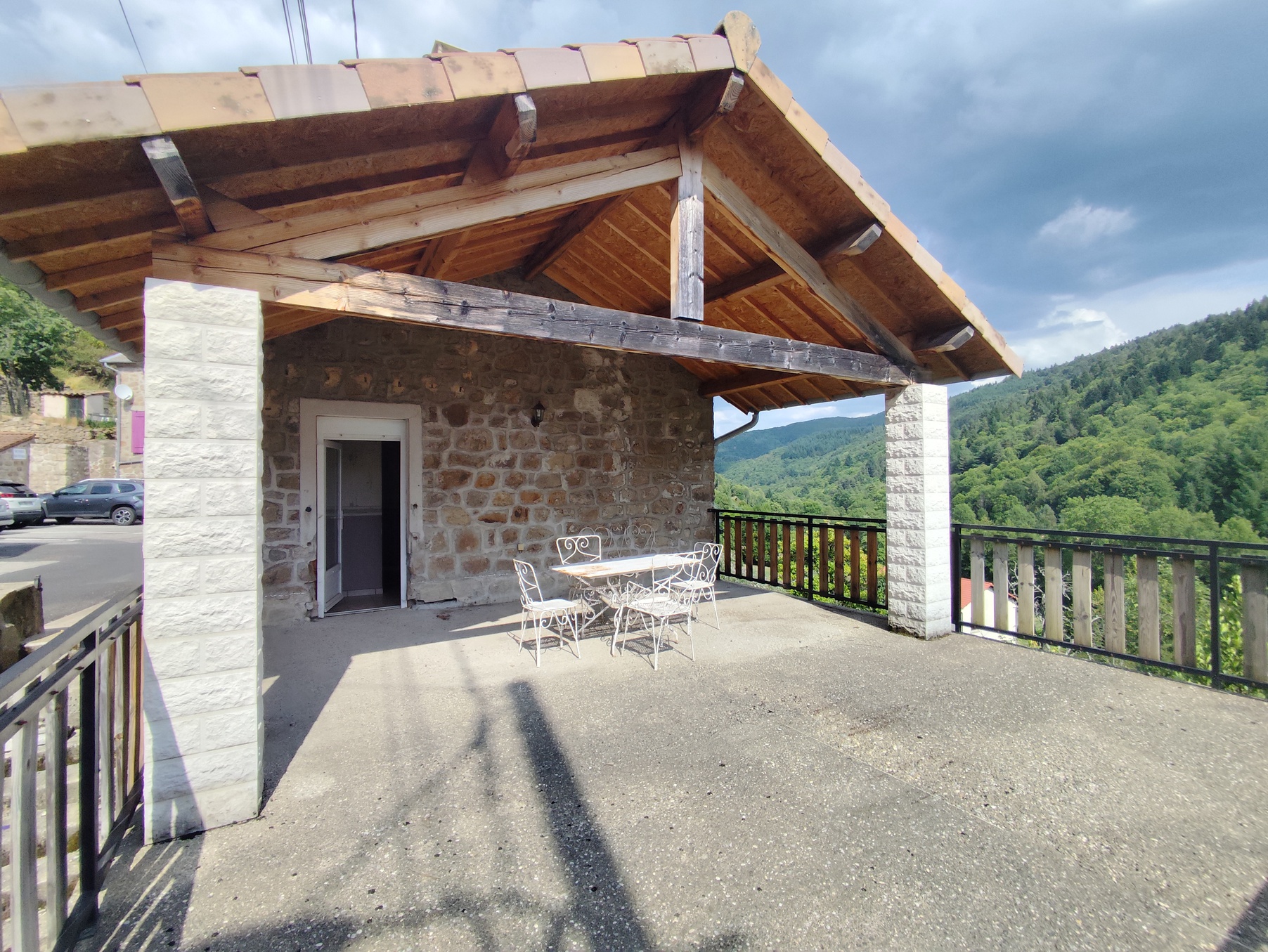 maison 4 pièces - 76m2 à Le Chambon (07160)