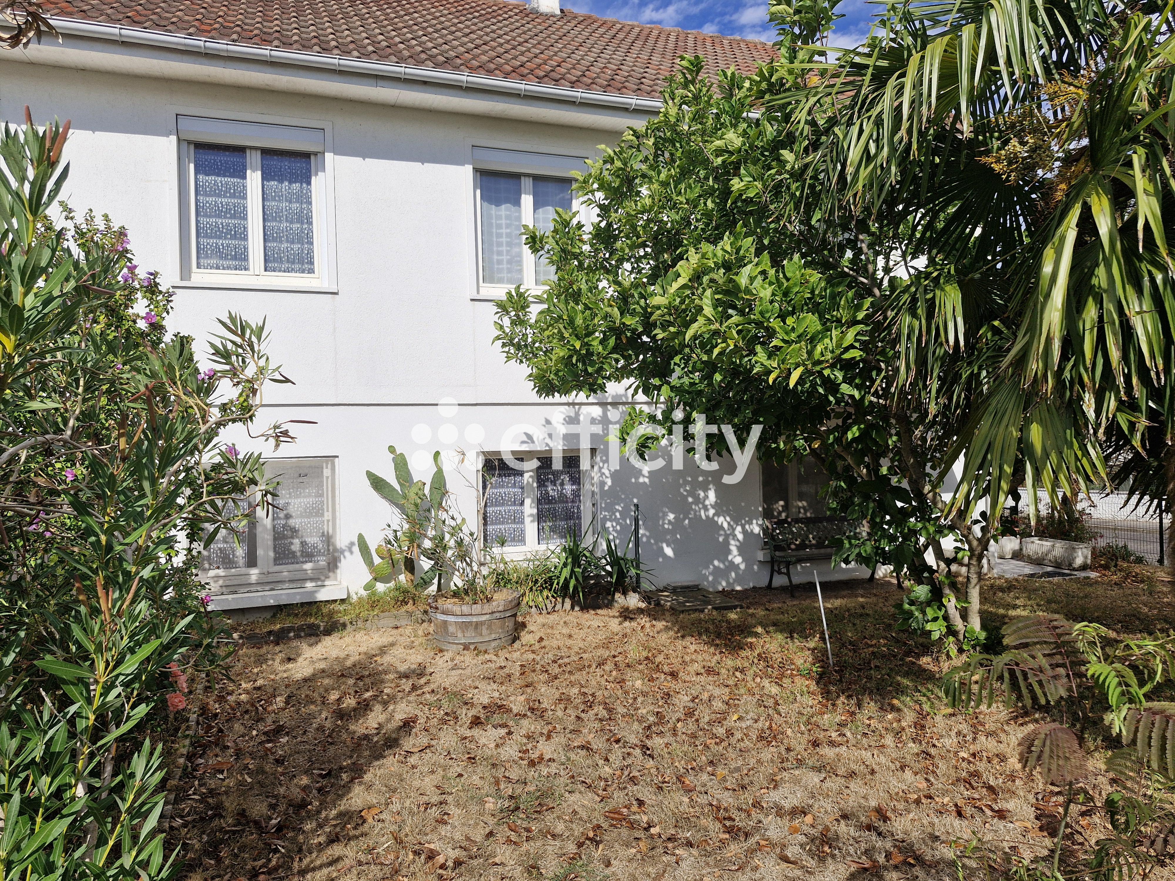 Maison 7 pièces 149 m² · à Couëron · 149 m² · 326 000 €