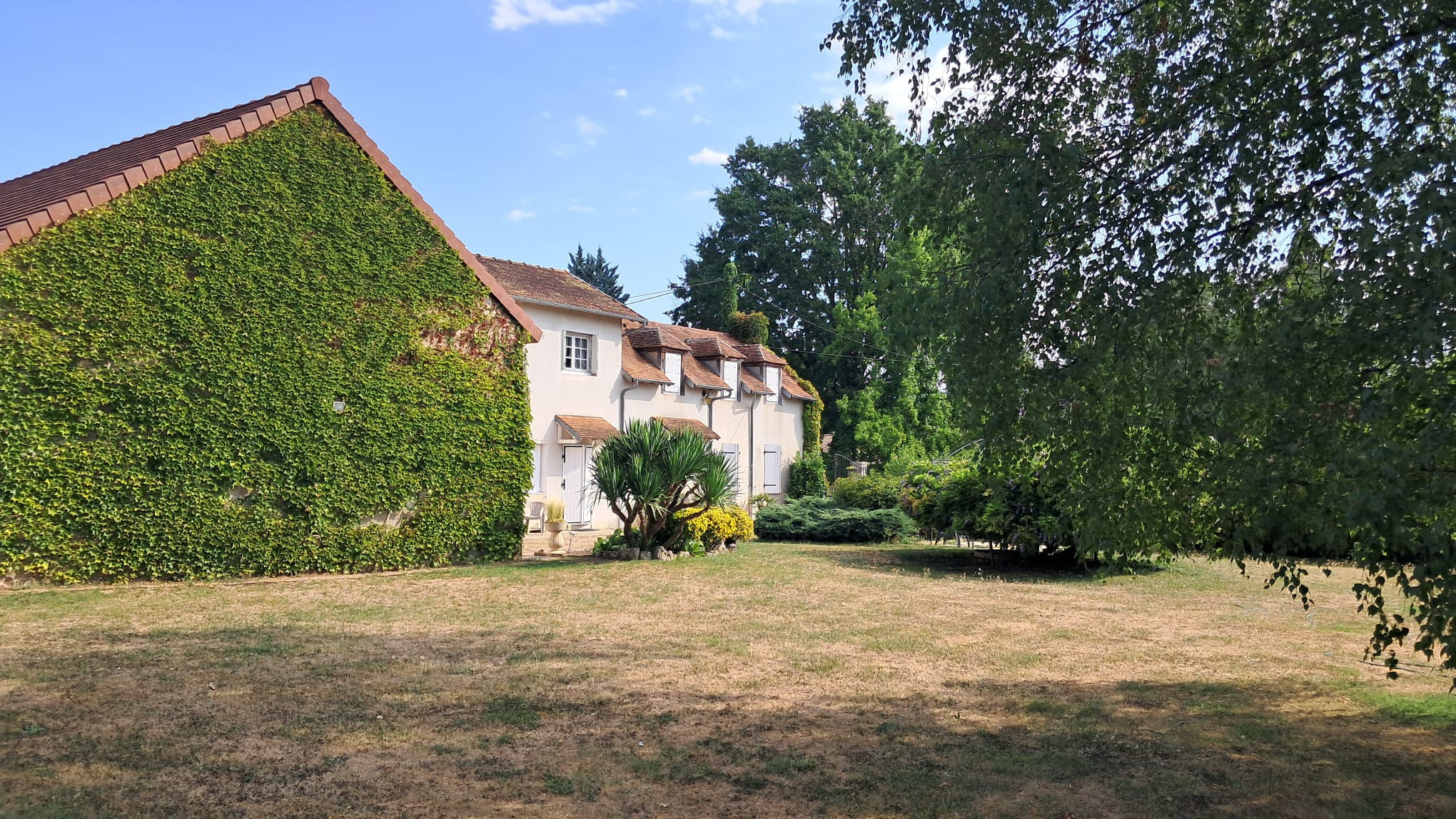 Maison 4 pièces 160 m² · à Vendat · 160 m² · 299 000 €