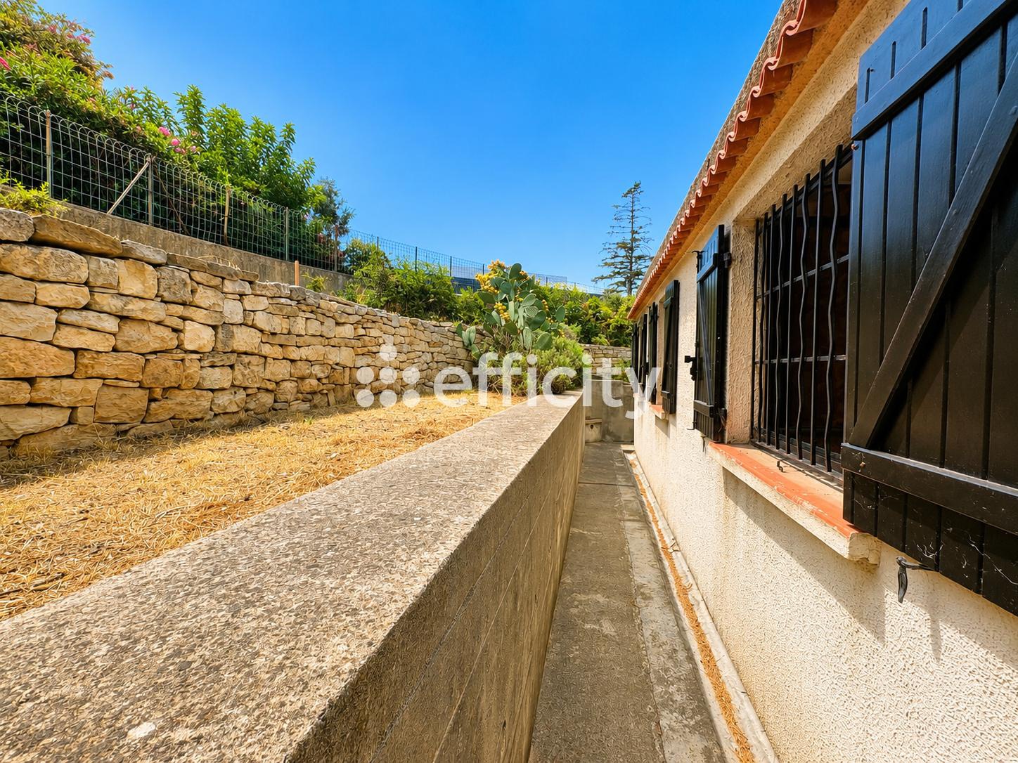 Maison 4 pièces 87 m² · à Marseille · 87 m² · 228 000 €