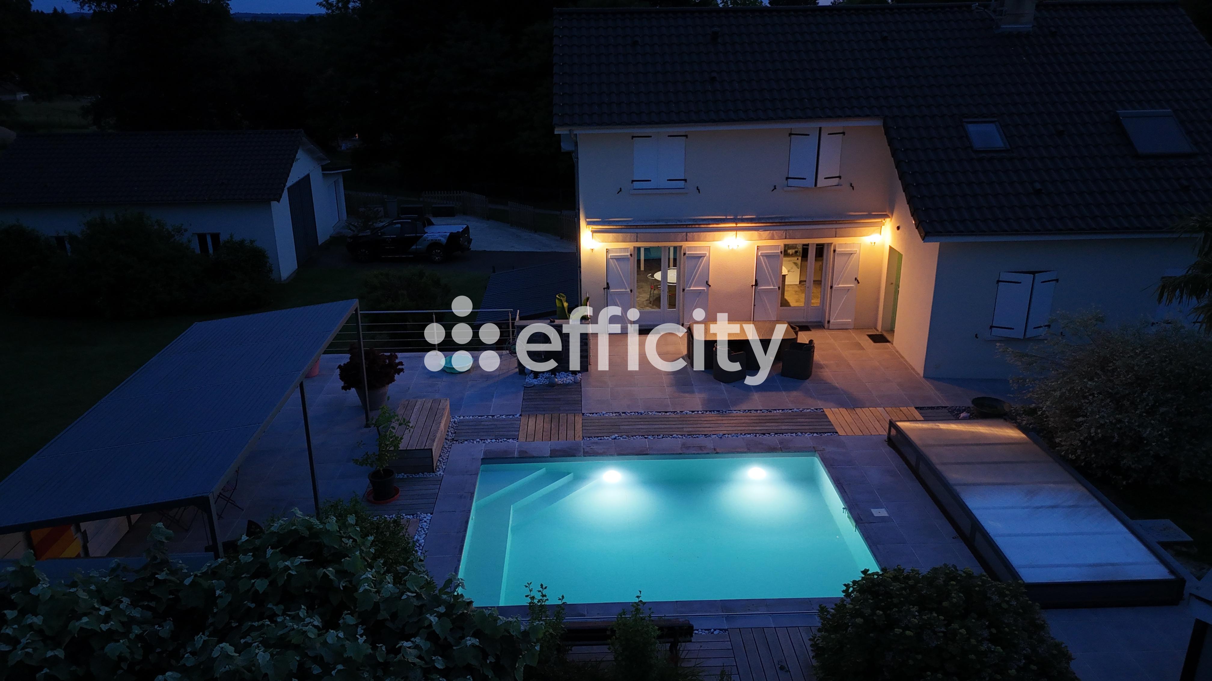 Maison 7 pièces 220 m² · à Saint-Mathieu · 220 m² · 320 000 €