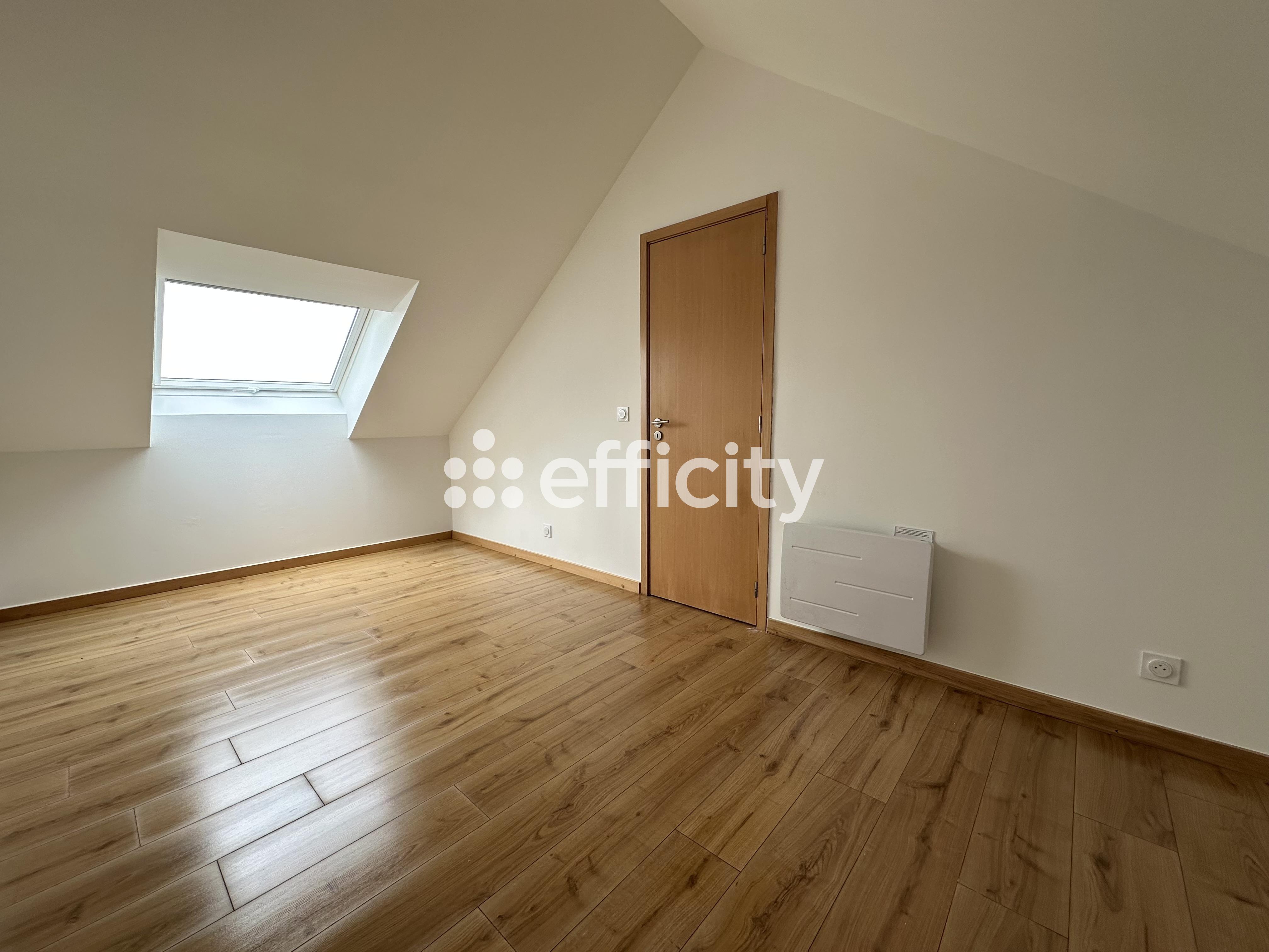 Appartement 2 pièces 56 m² · à Tremblay-en-France · 56 m² · 147 000 €