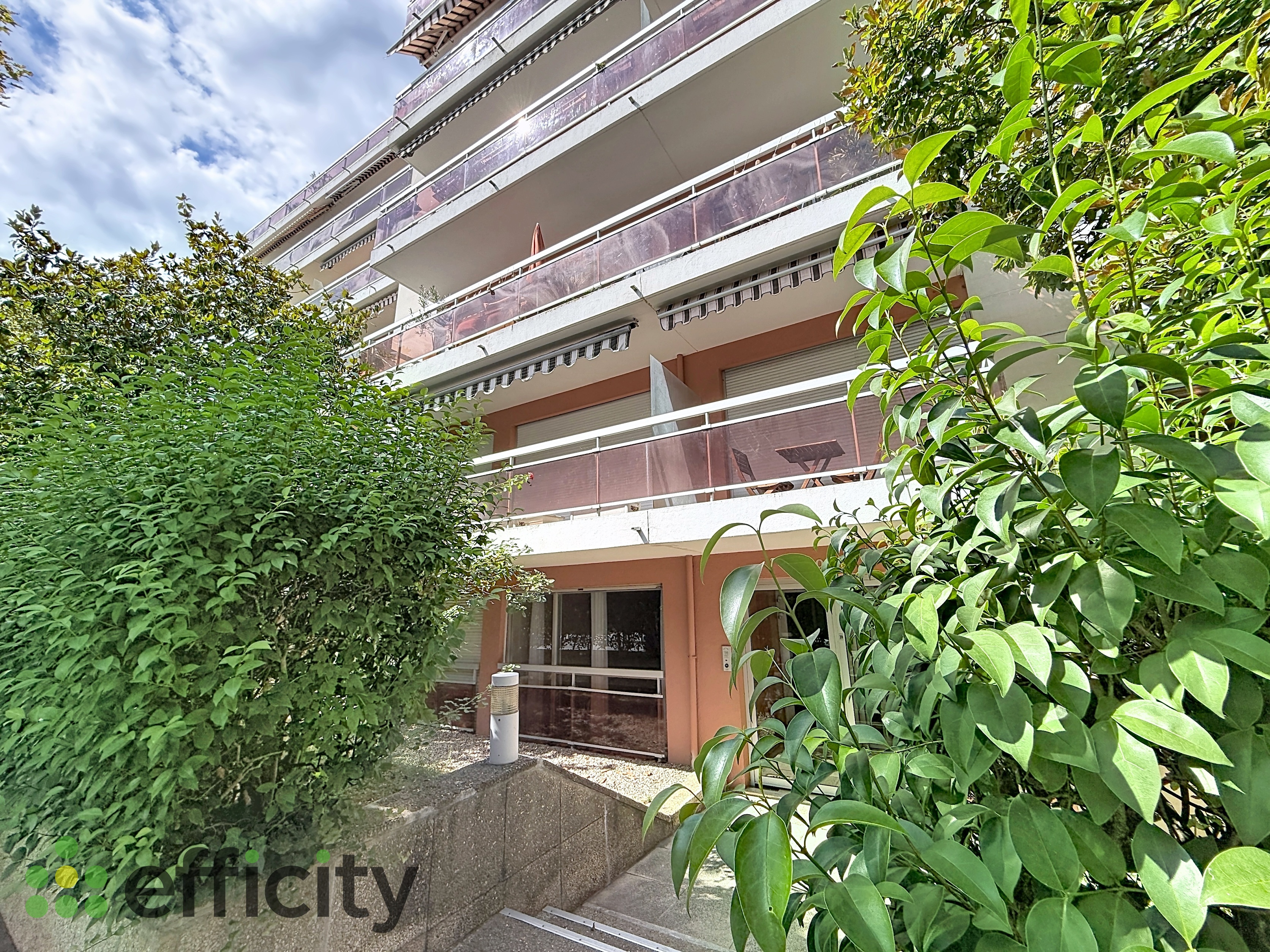 Appartement 3 pièces 69 m² · à Issy-les-Moulineaux · 69 m² · 430 000 €