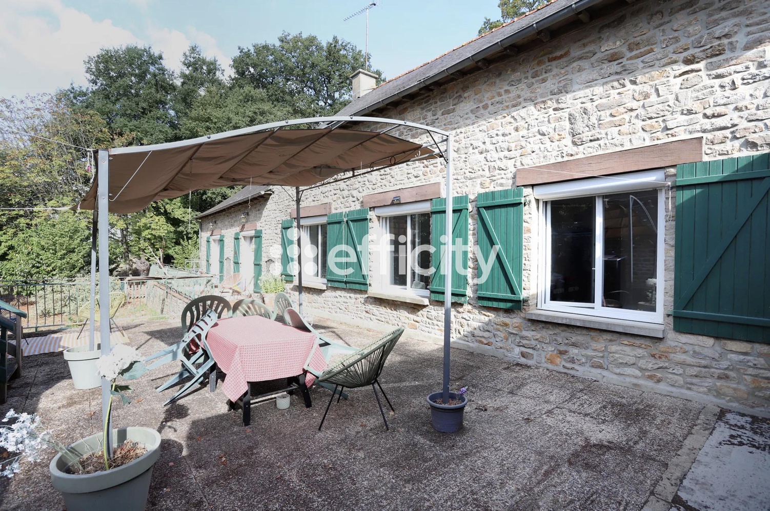 maison 9 pièces - 183m2 à Saint-Aubin-du-Cormier (35140)