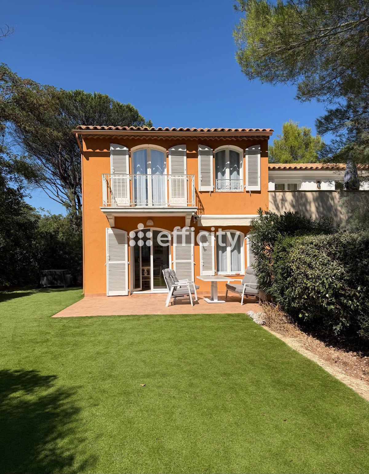 Maison 4 pièces 81 m² · à Grimaud · 81 m² · 699 295 €