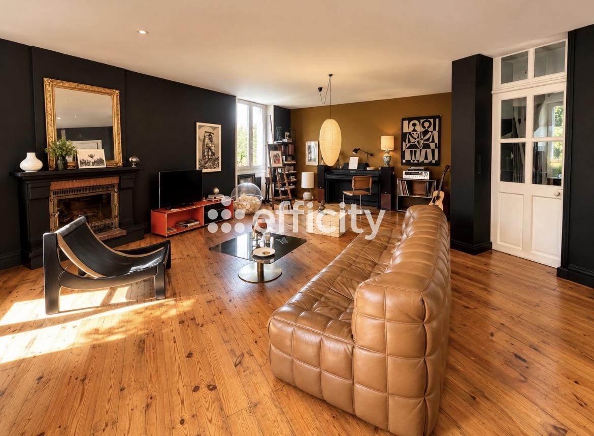 Maison 7 pièces 117 m² · à Nantes · 117 m² · 577 500 €