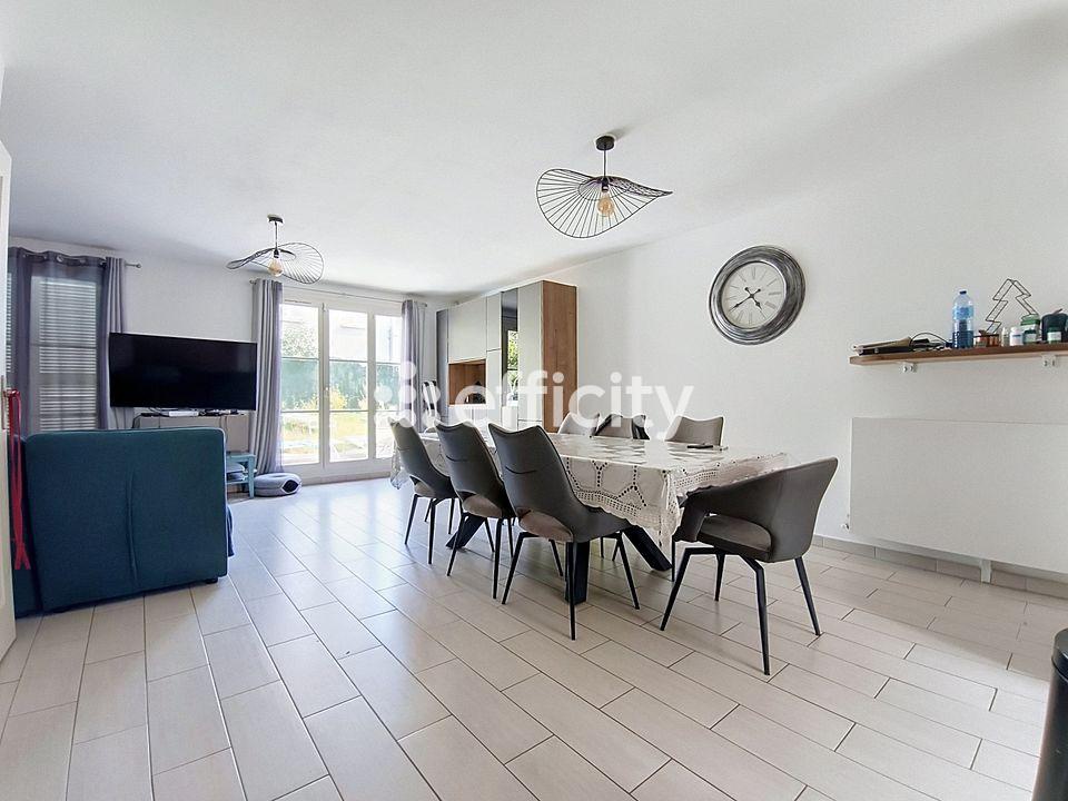 Maison 7 pièces 116 m² · à Ennery · 116 m² · 515 000 €