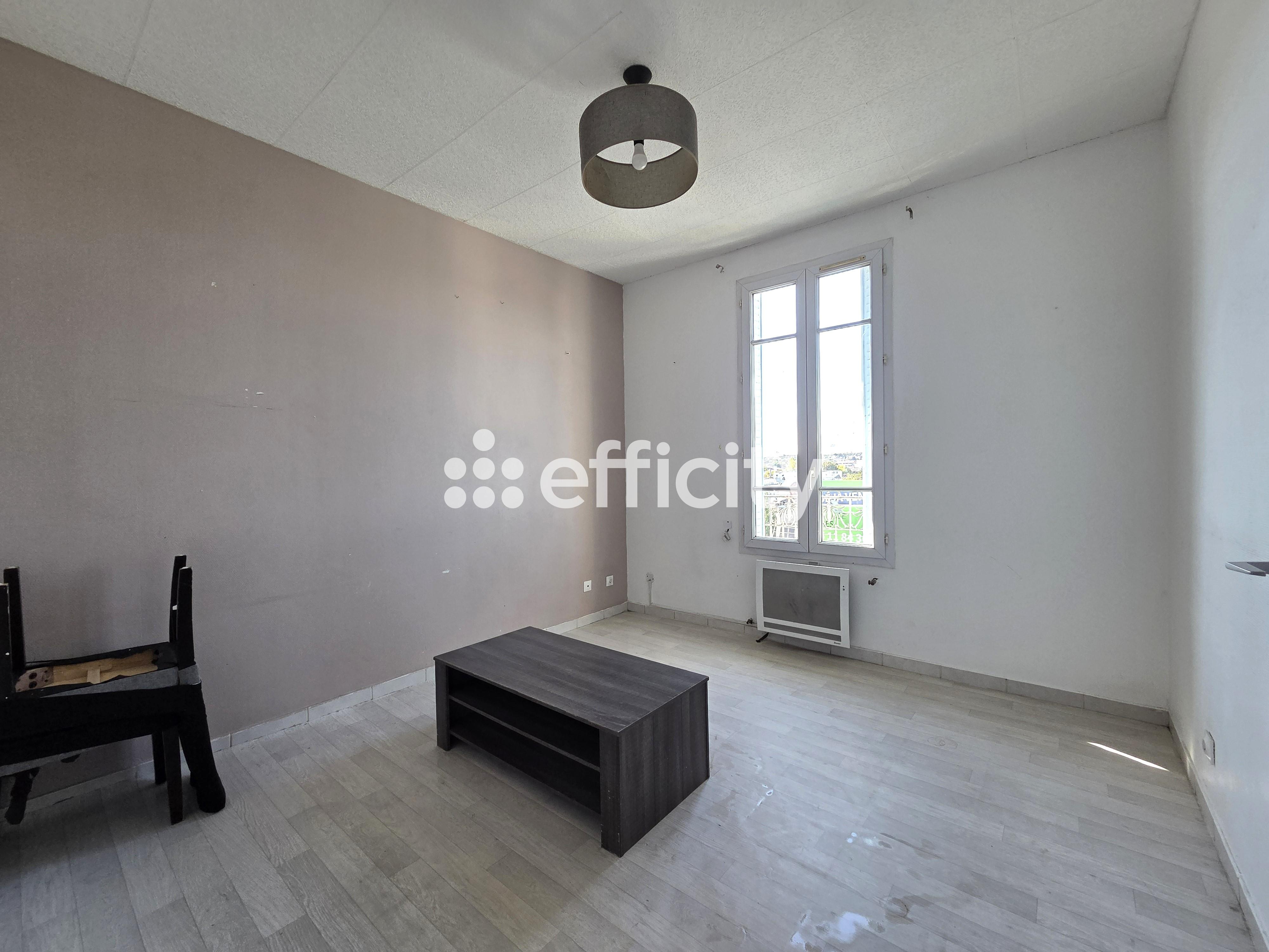 Appartement 2 pièces 32 m² · à Villeneuve-le-Roi · 32 m² · 99 000 €