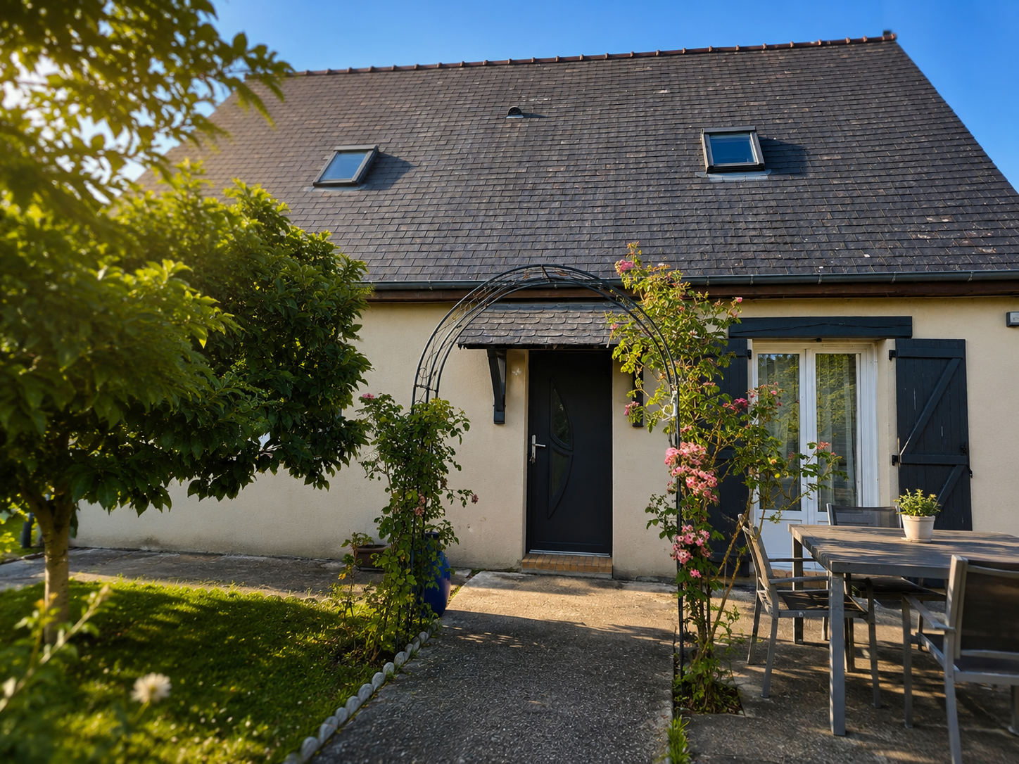 Maison 6 pièces 130 m² · à La Rivière-Saint-Sauveur · 130 m² · 378 000 €