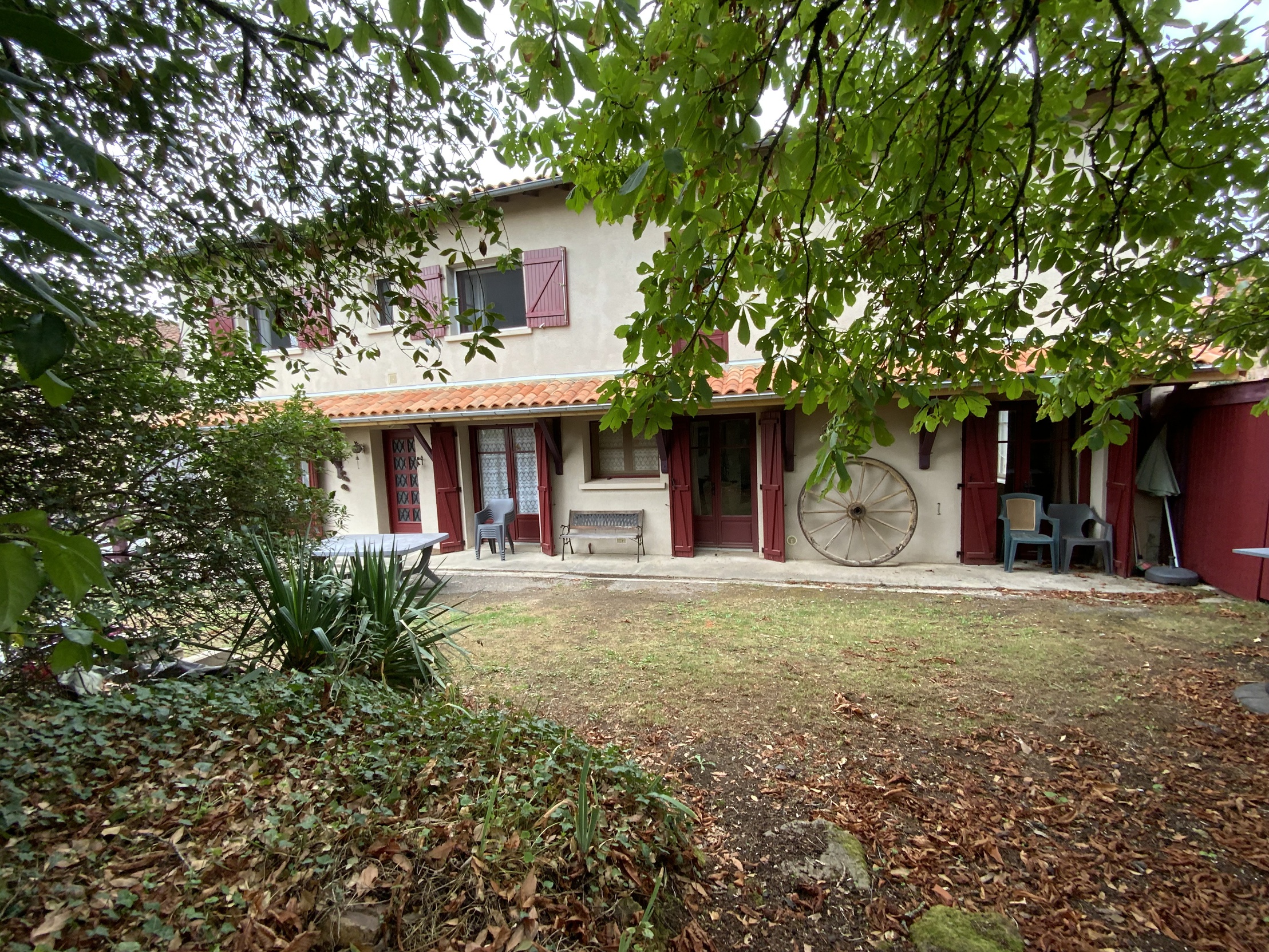maison 16 pièces - 500m2 à Rochechouart (87600)
