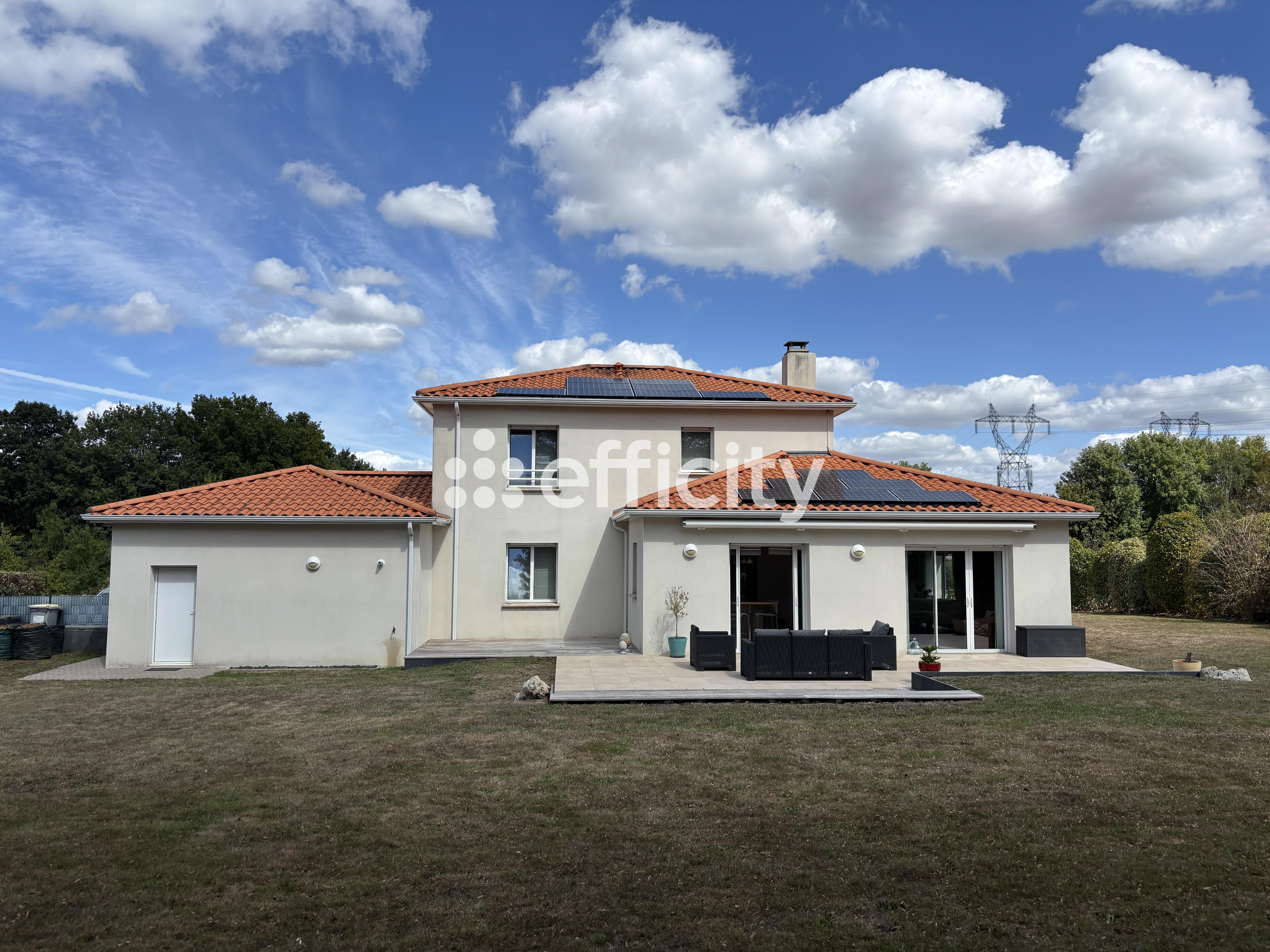 Maison 6 pièces 155 m² · à Vertou · 155 m² · 545 000 €