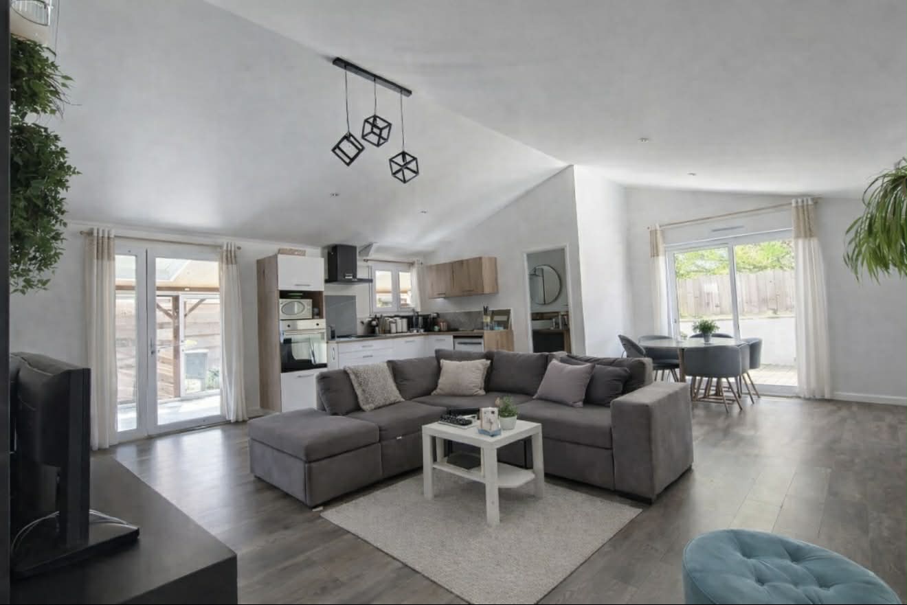 Maison 7 pièces 171 m² · à Lanton · 171 m² · 569 900 €