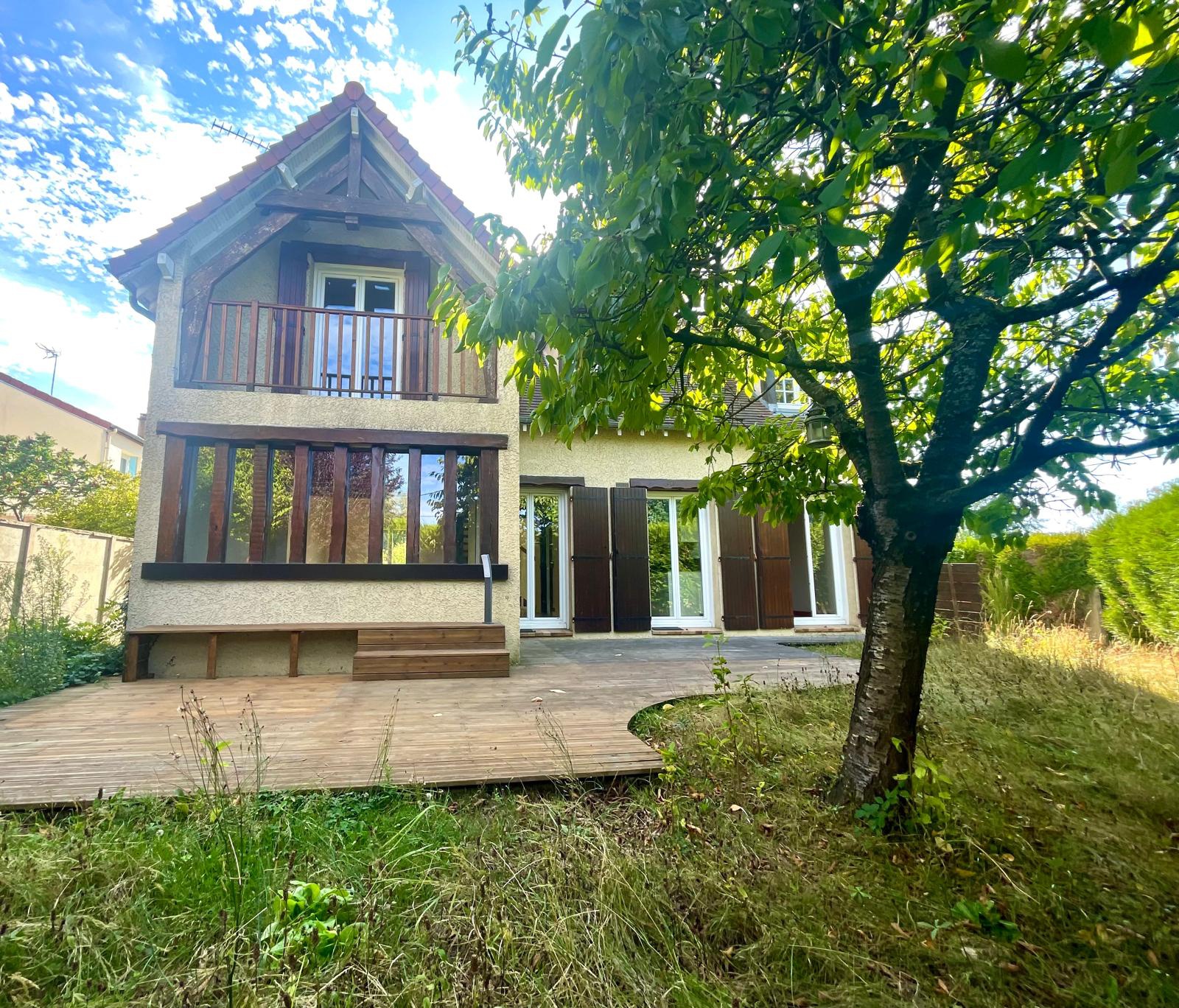 Maison 7 pièces 140 m² · à Rambouillet · 140 m² · 529 000 €