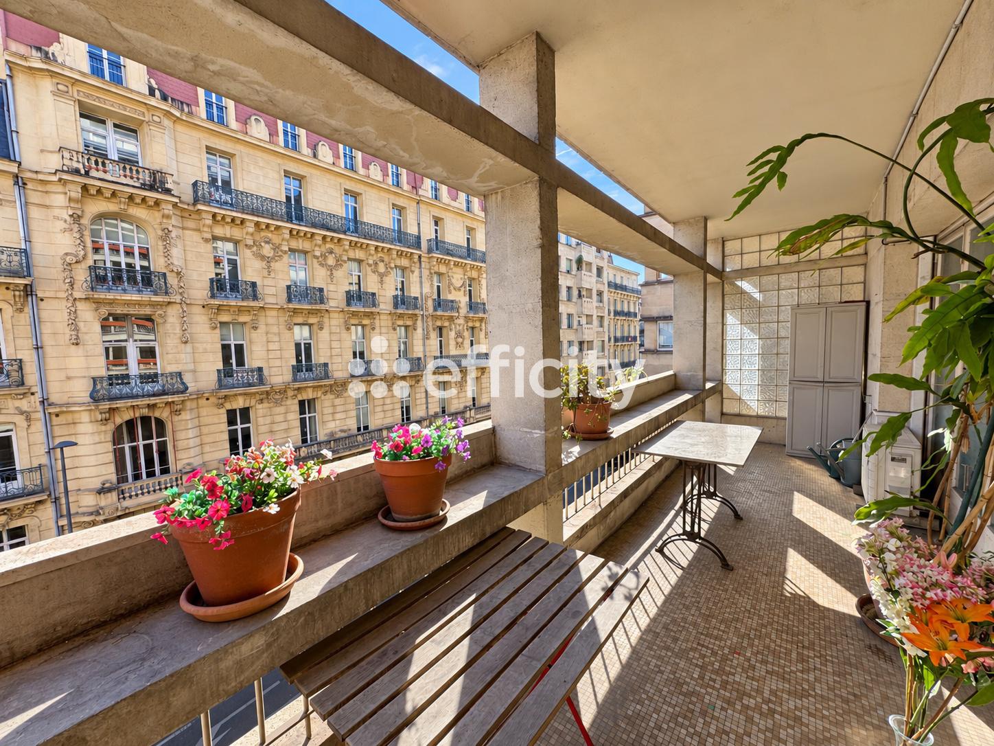 Appartement 4 pièces 162 m² · à Marseille · 162 m² · 520 000 €