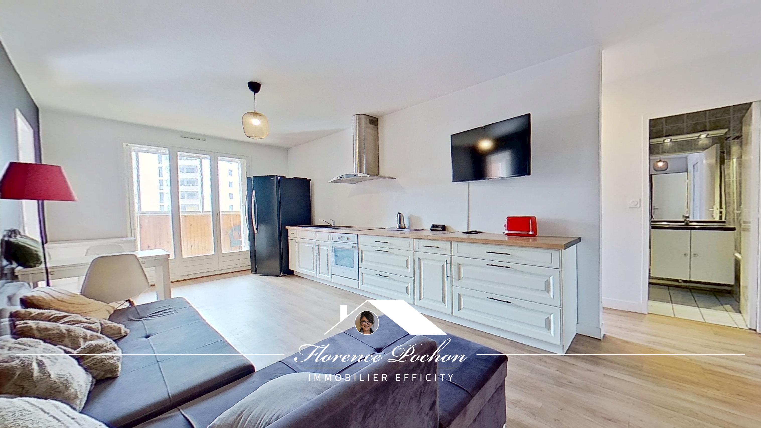 Appartement 5 pièces 91 m² · à Villeurbanne · 91 m² · 240 000 €