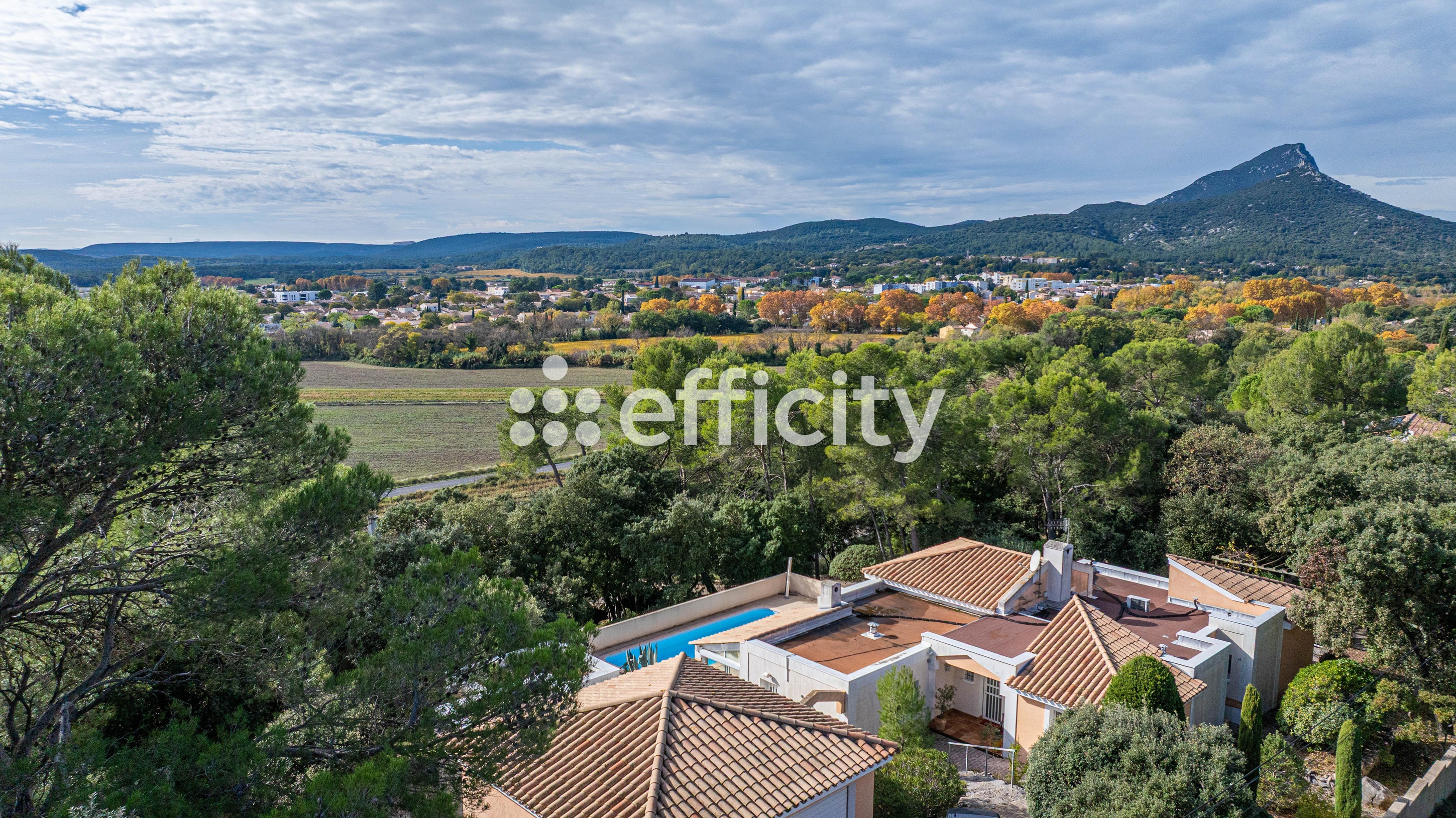 maison 6 pièces - 177m2 à Saint-Mathieu-de-Tréviers (34270)