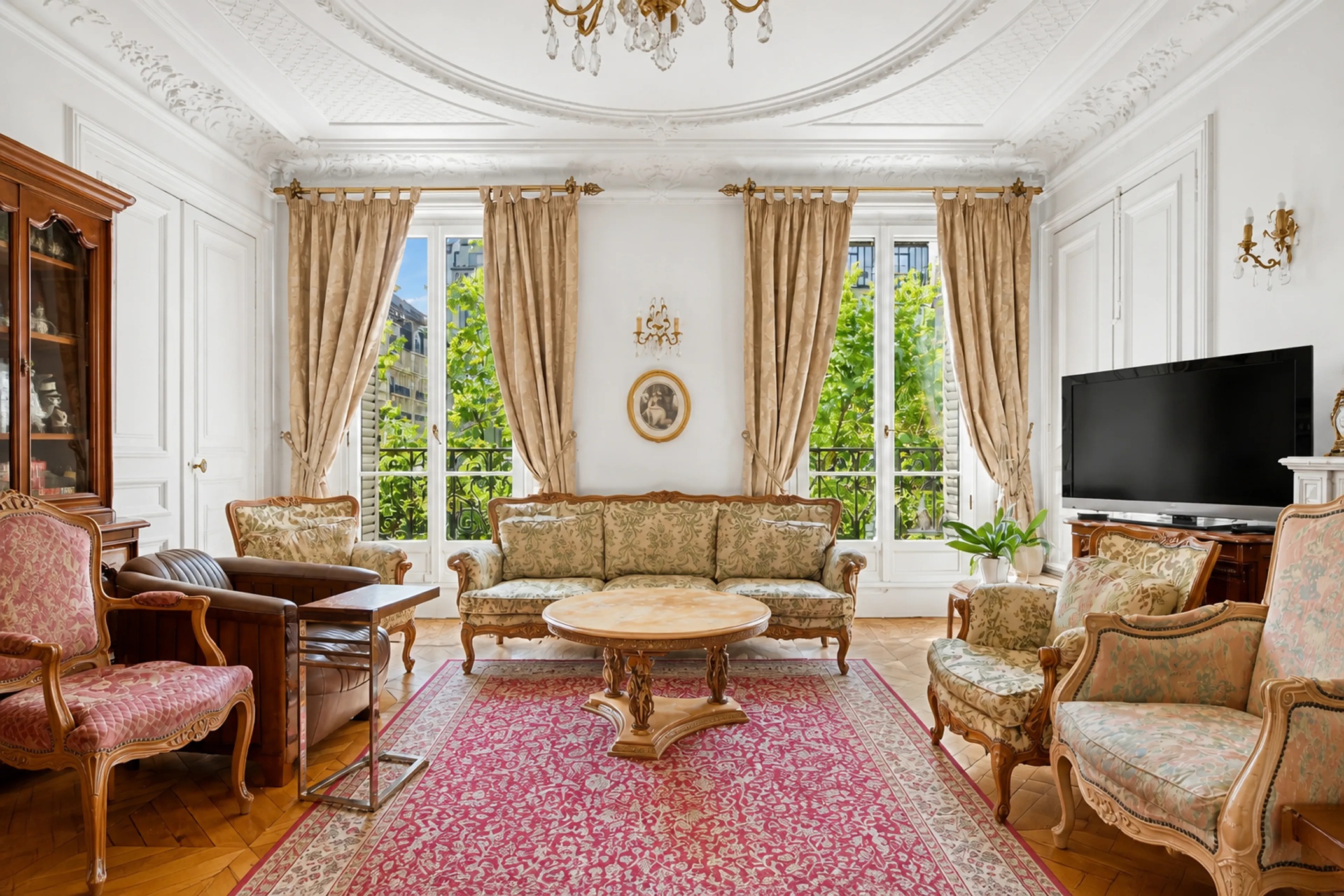 appartement 5 pièces - 130m2 à PARIS (75010)