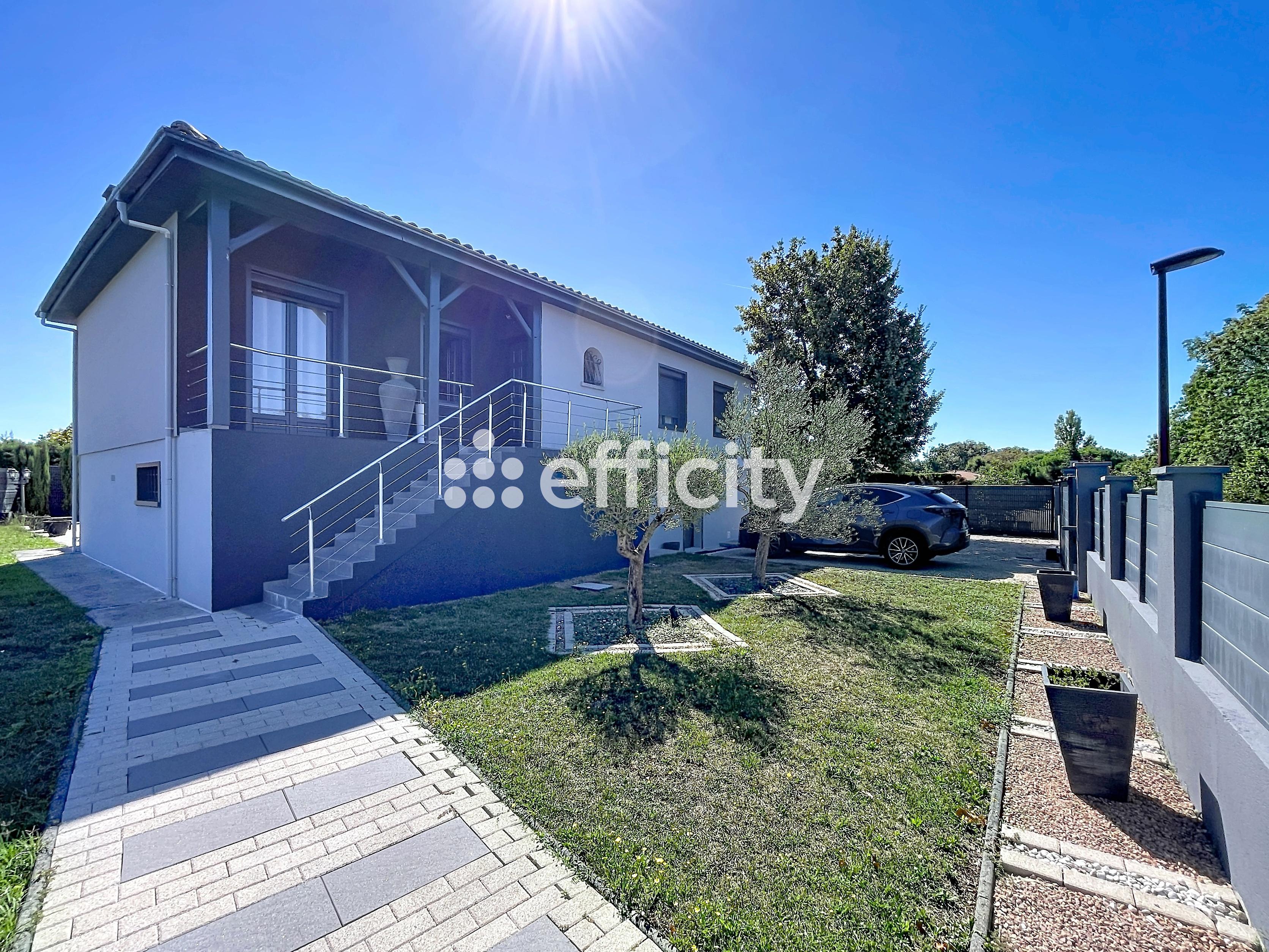 Maison 5 pièces 180 m² · à Bassens · 180 m² · 412 000 €