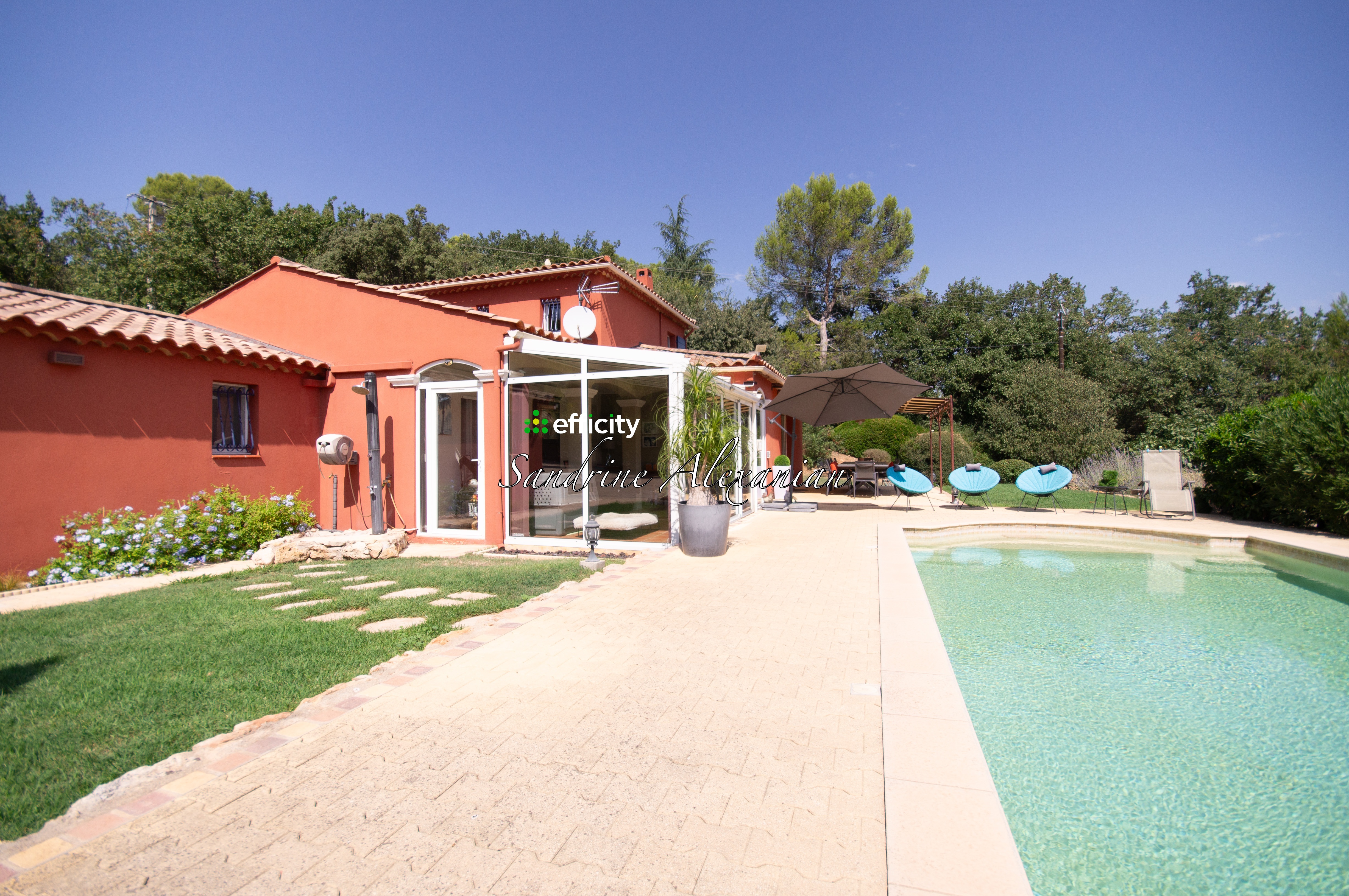 Maison 7 pièces 183 m² · à Le Cannet-des-Maures · 183 m² · 740 000 €