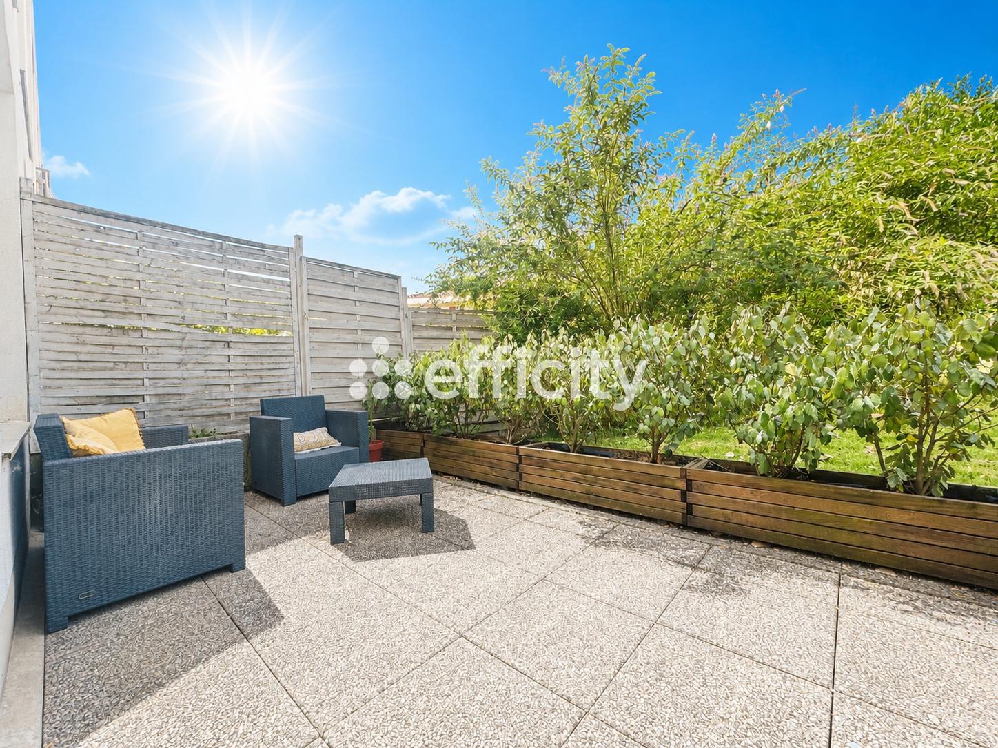 Appartement 2 pièces 42 m² · à Chennevières-sur-Marne · 42 m² · 210 000 €