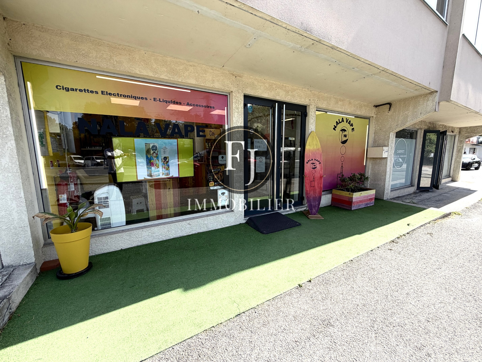 Fonds De Commerce - 30 m² · à Ondres · 30 m² · 38 500 €
