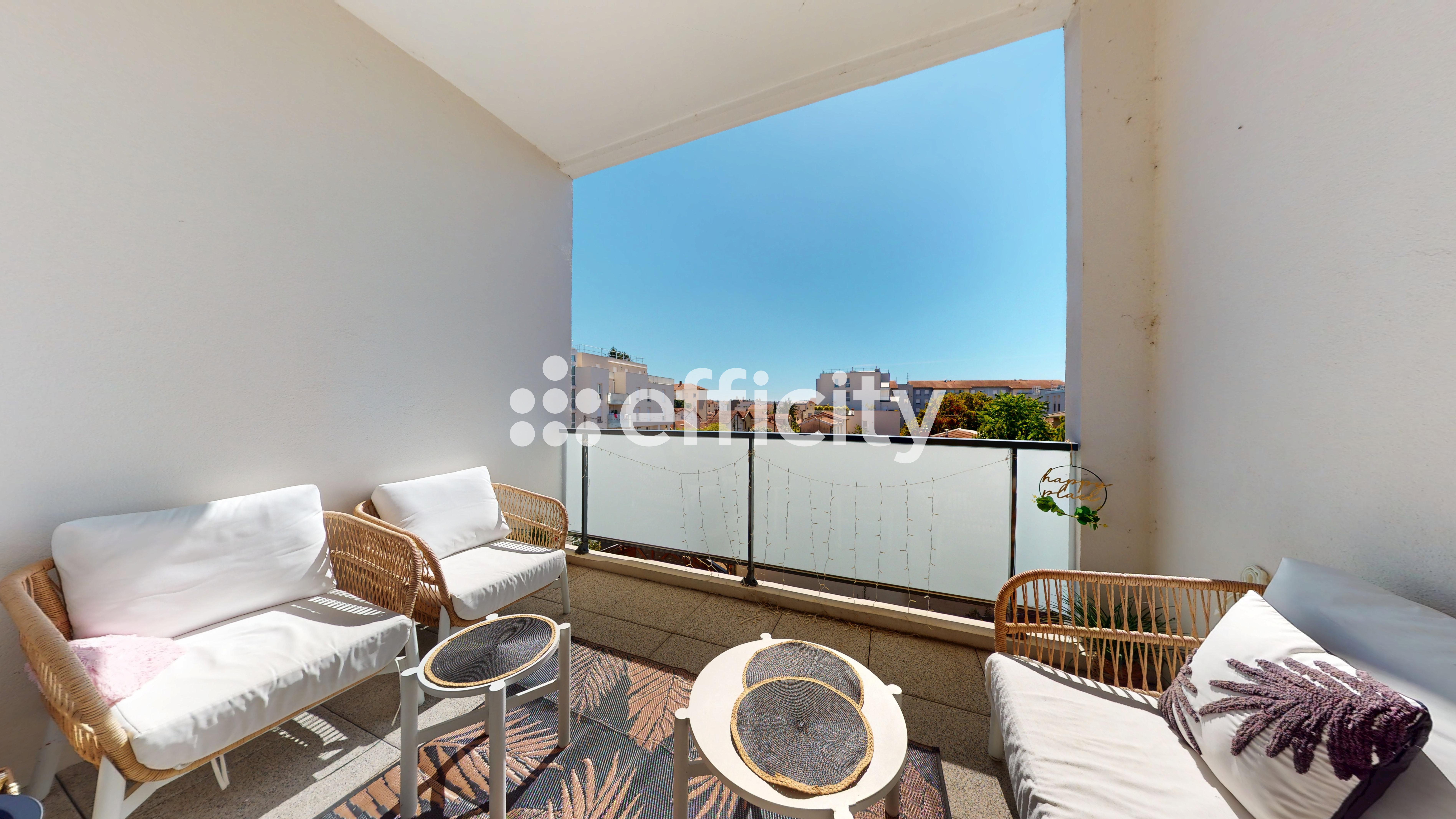 Appartement 4 pièces 90 m² · à Villeurbanne · 90 m² · 350 000 €