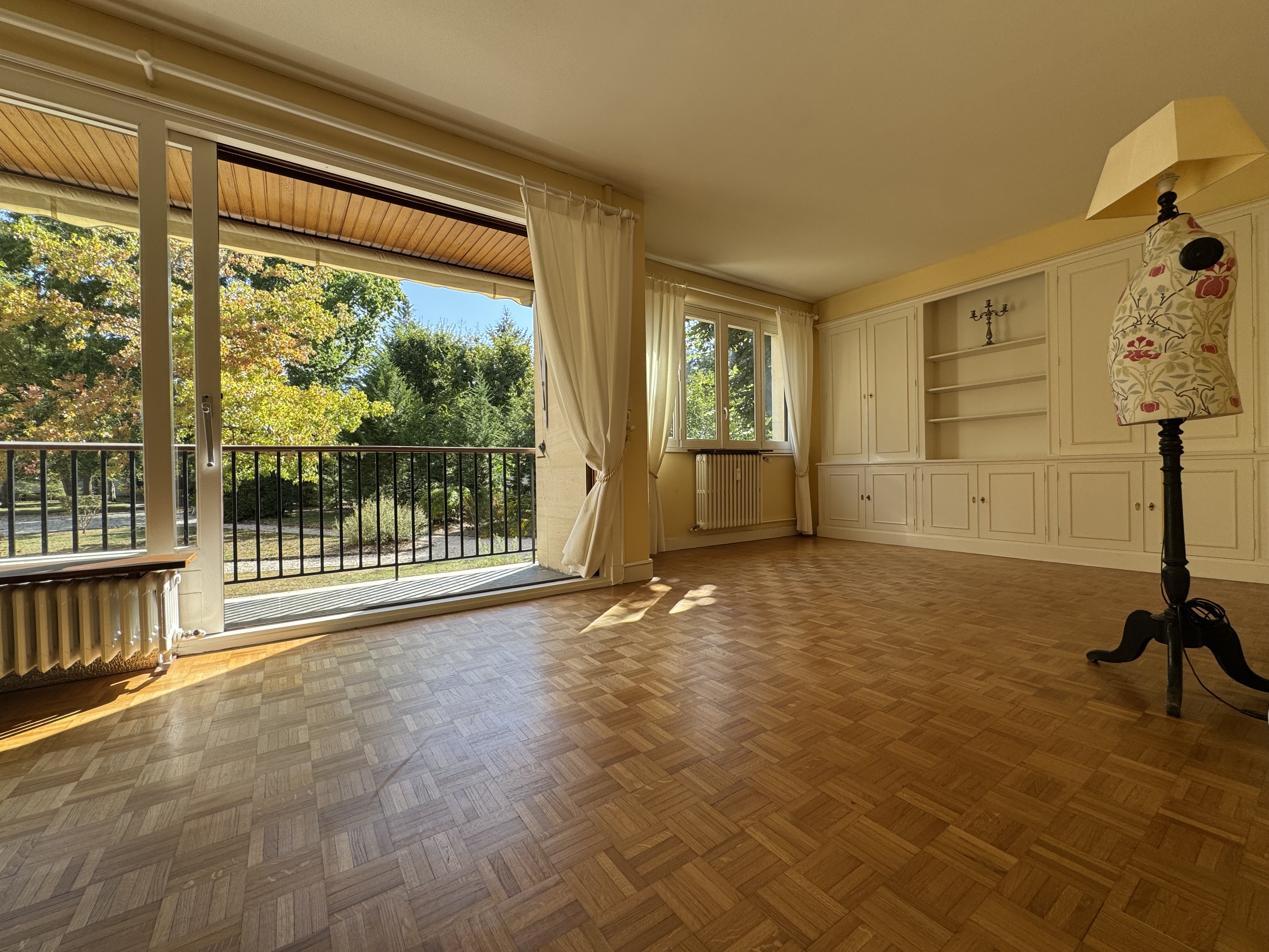 Appartement 6 pièces 112 m² · à Avon · 112 m² · 310 000 €