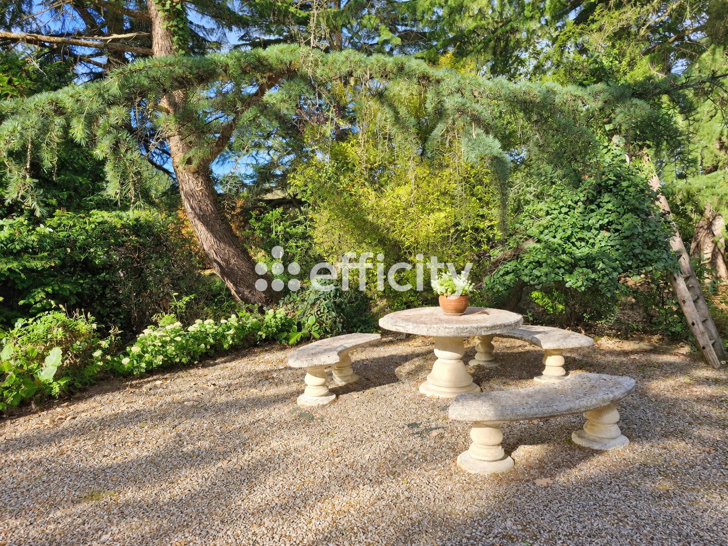 Maison 5 pièces 120 m² · à Ligné · 120 m² · 299 800 €