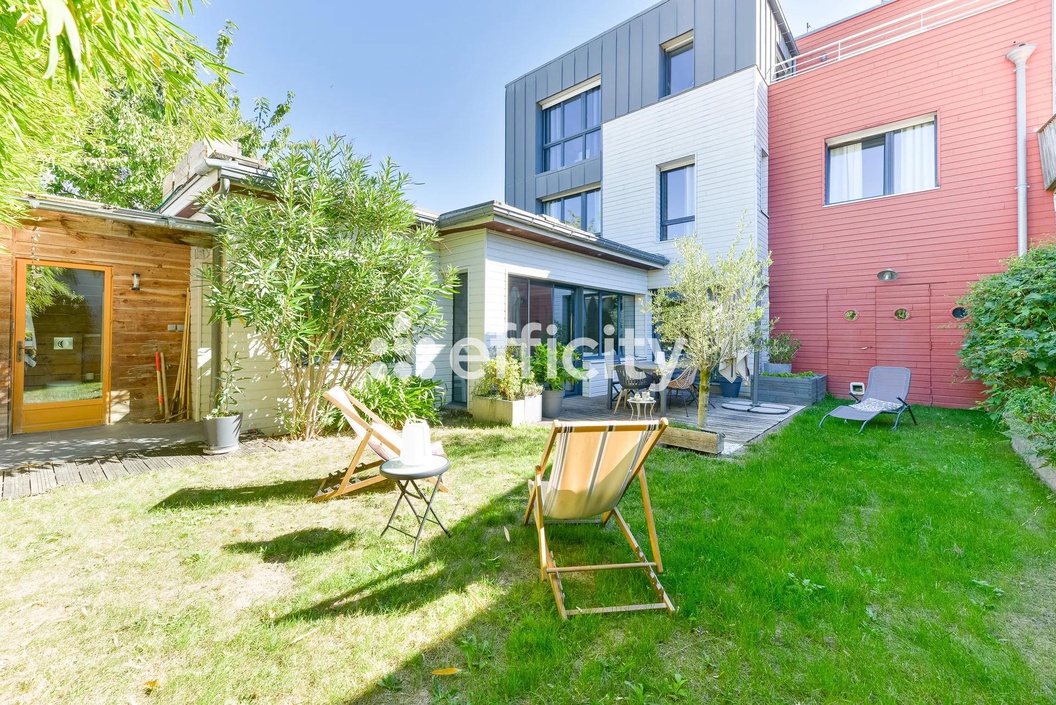 maison 8 pièces - 254m2 à Nantes (44300)